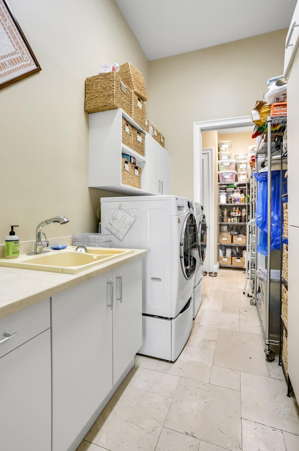 2409 NE 12th Street