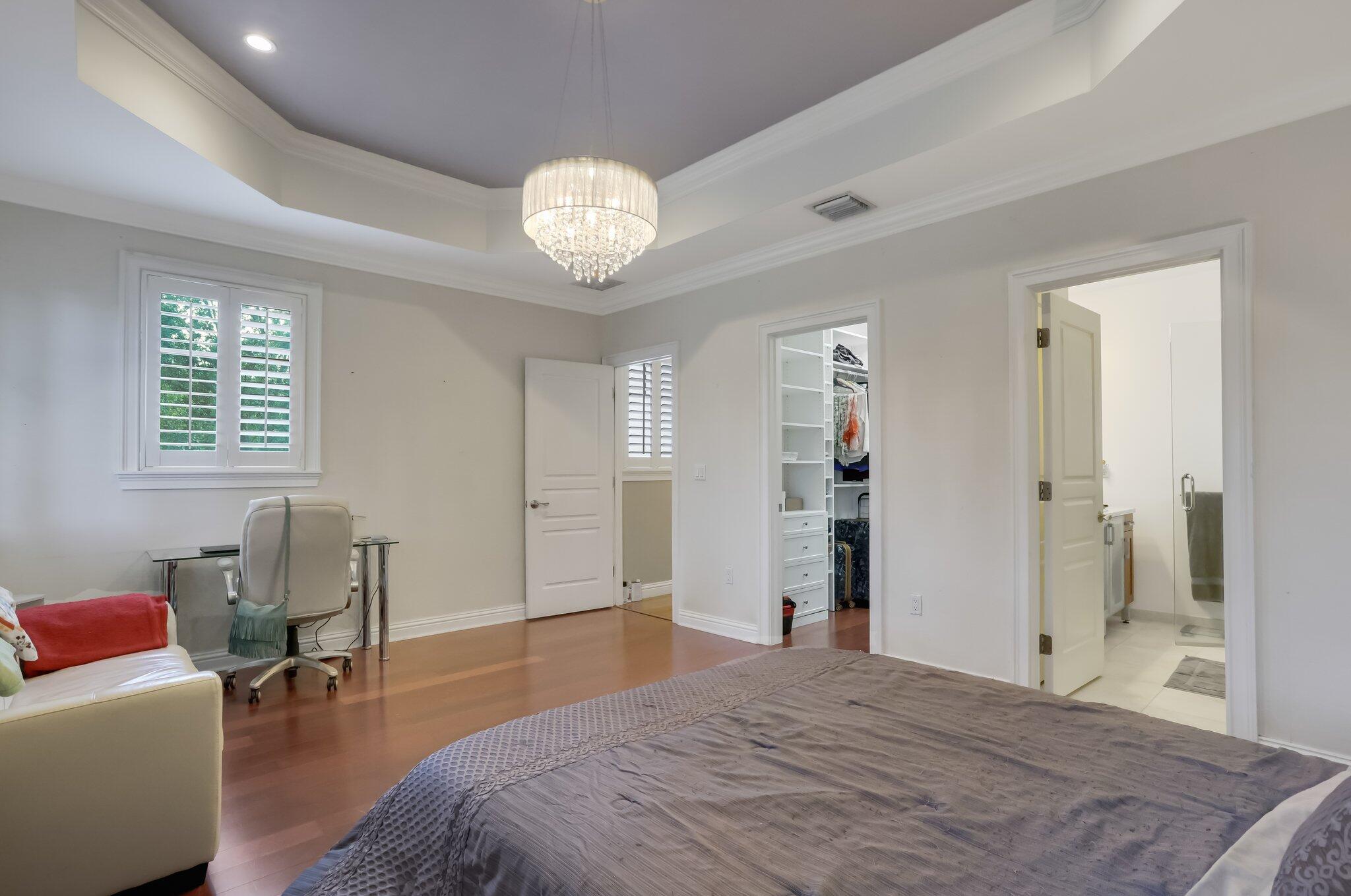 2409 NE 12th Street