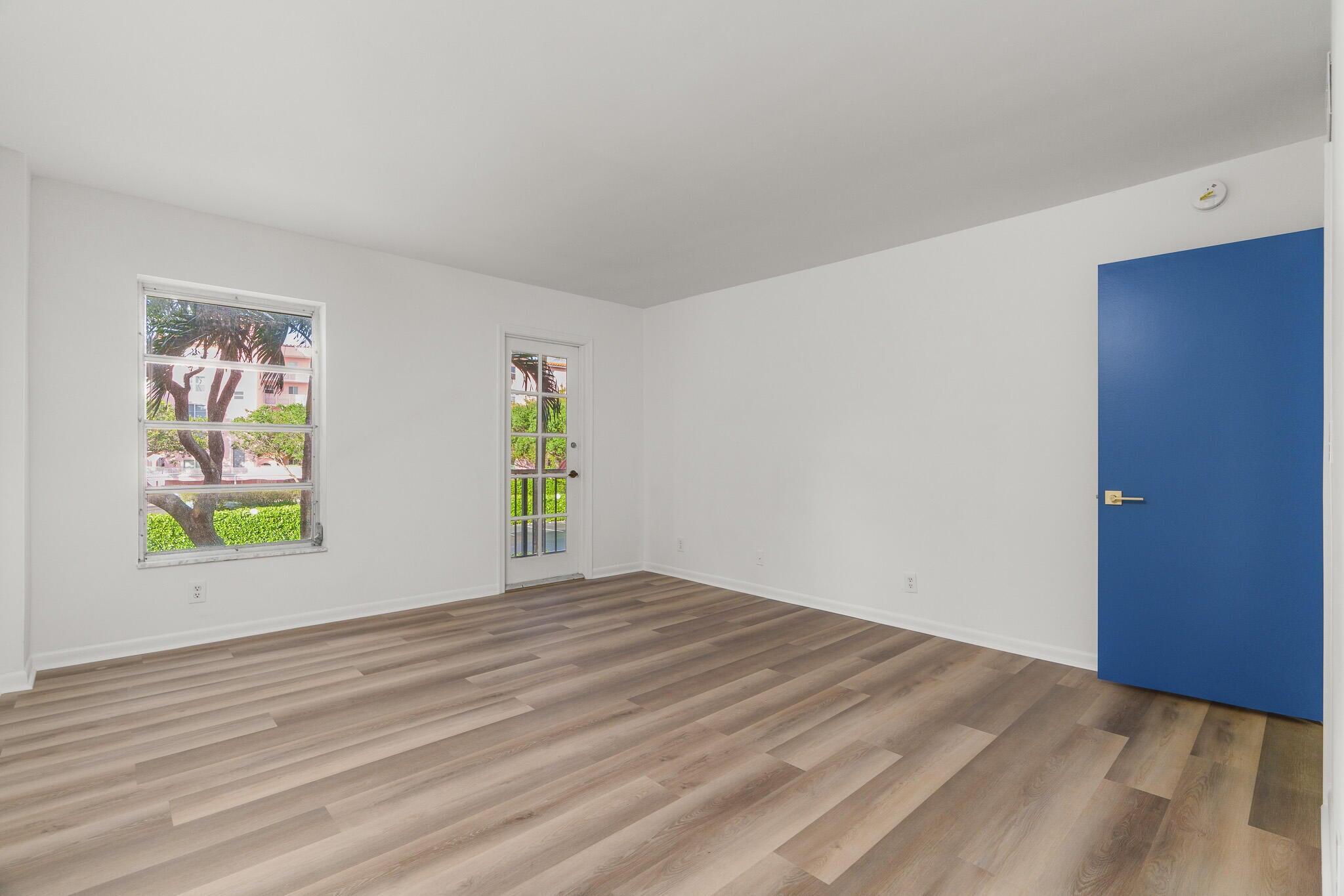 950 Ponce De Leon Road 208