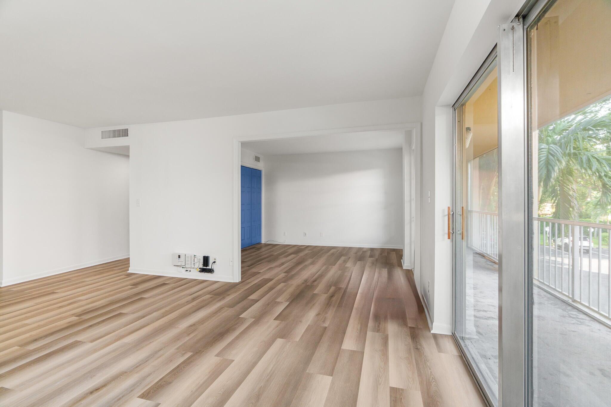 950 Ponce De Leon Road 208