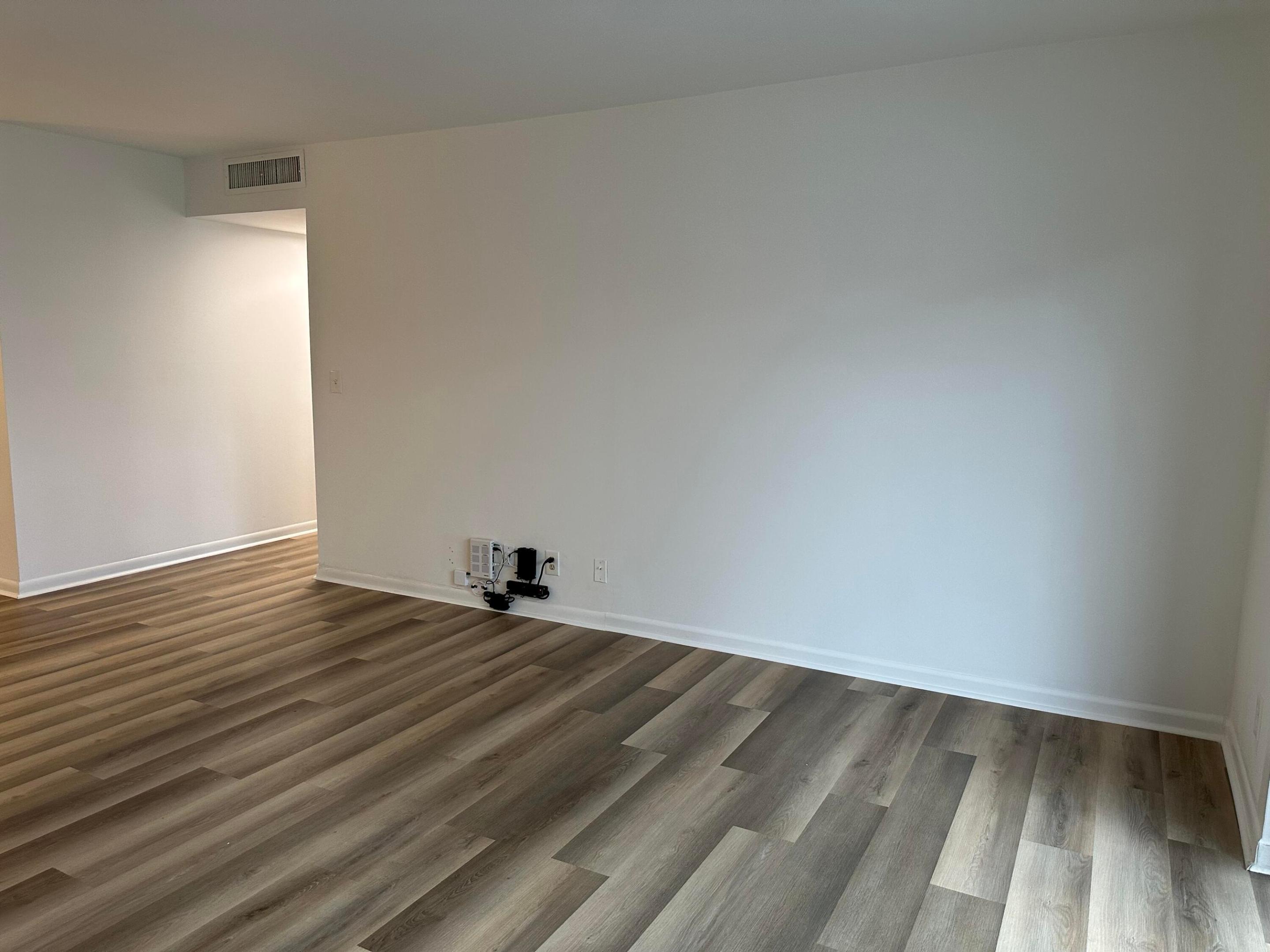 950 Ponce De Leon Road 208