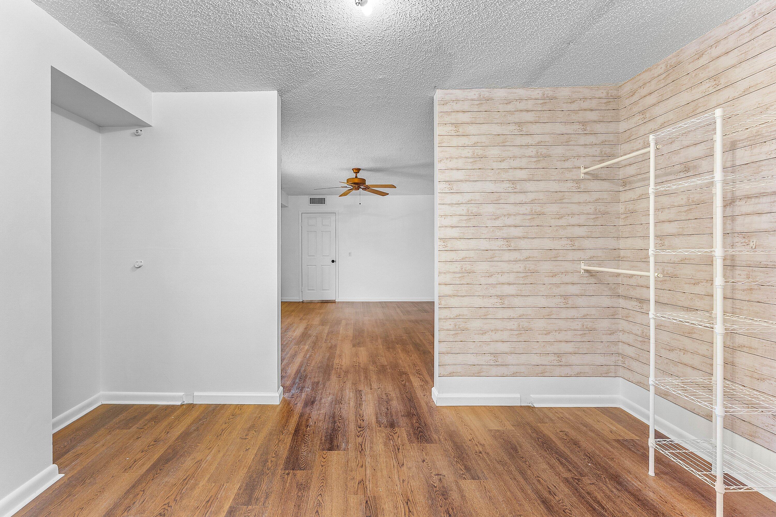 1214 12th Lane