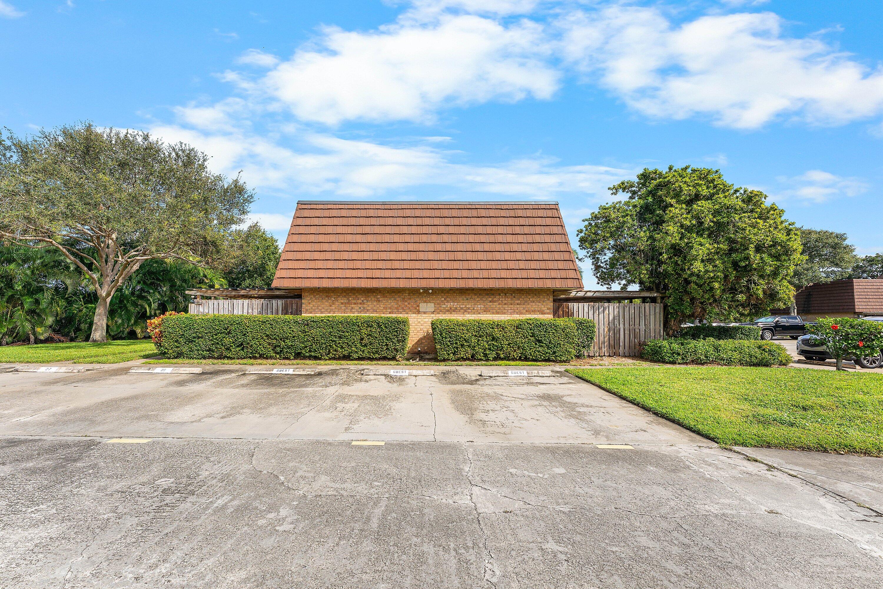 1214 12th Lane