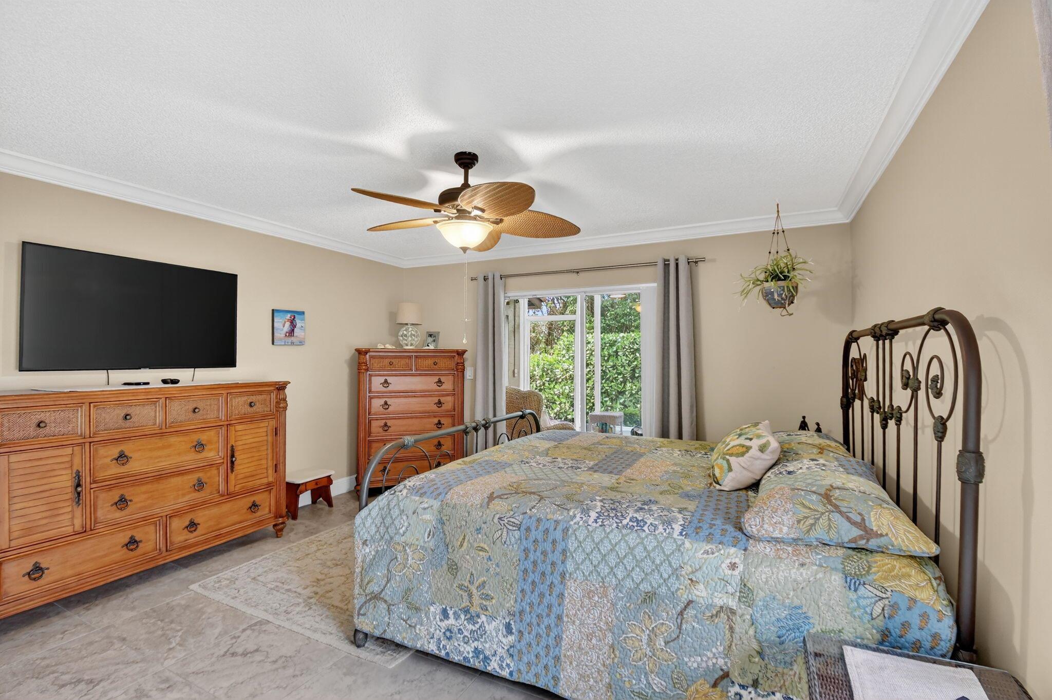 6426 Mill Pointe Circle