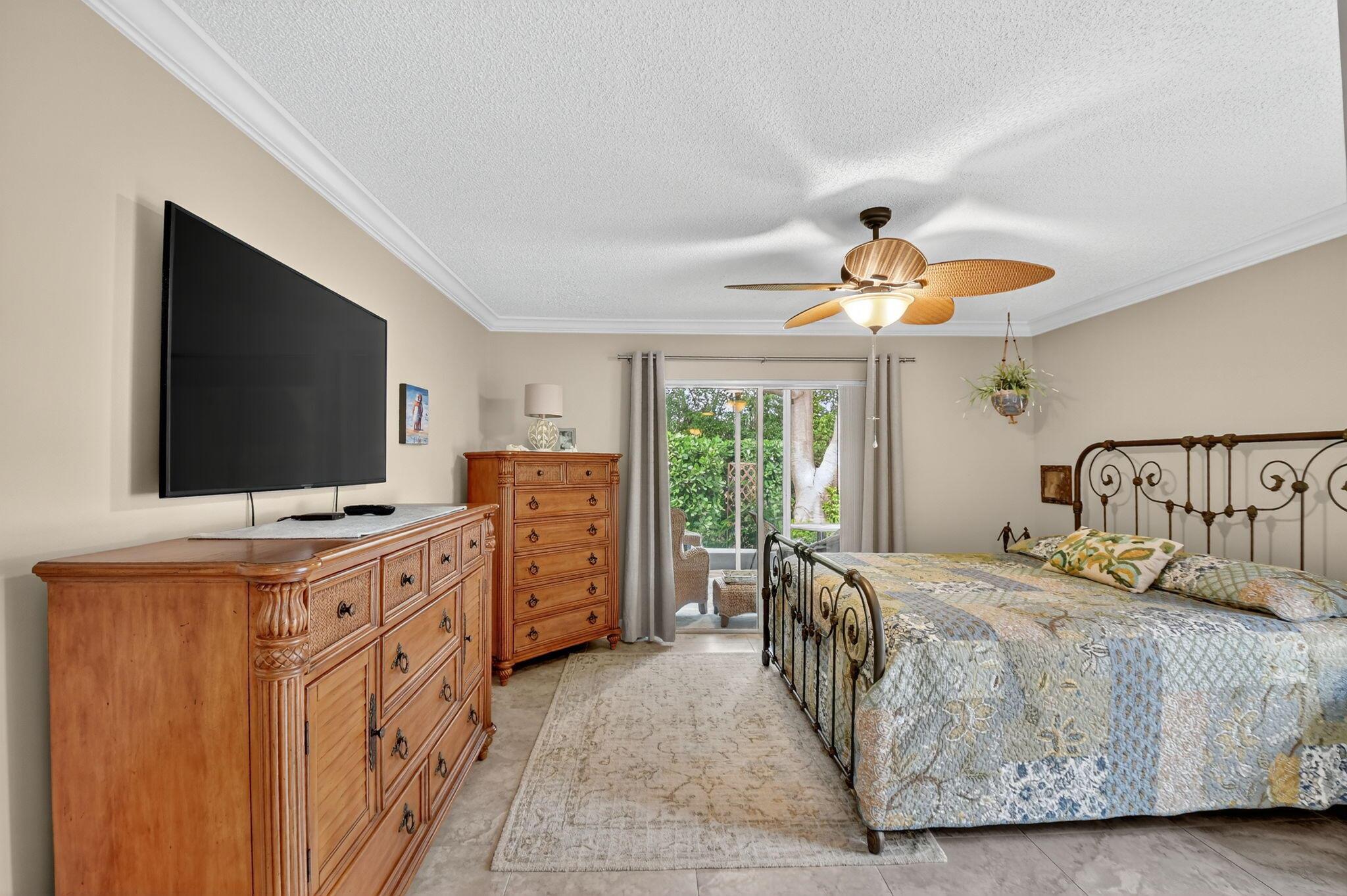 6426 Mill Pointe Circle