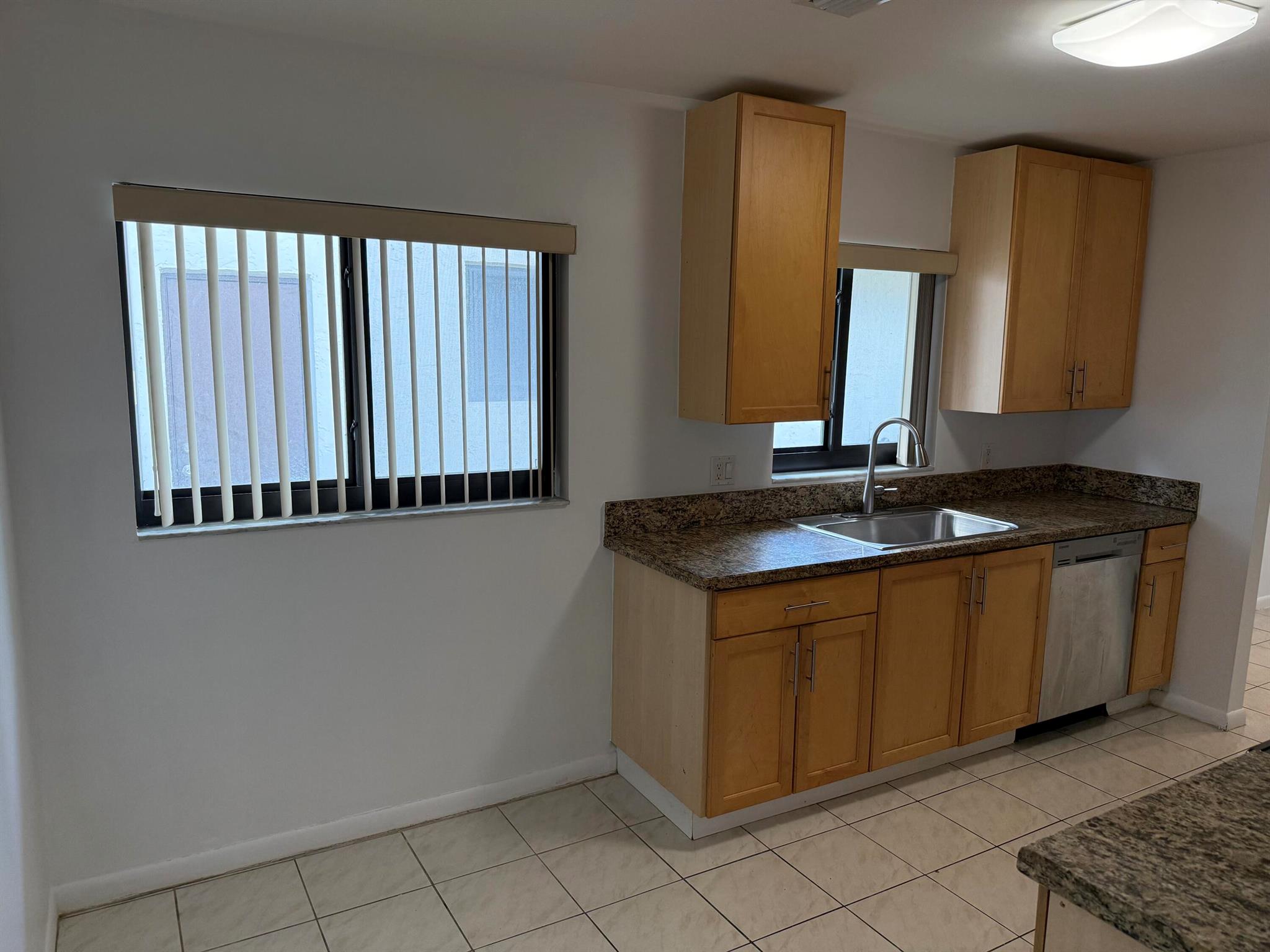 1687 SW 20th Terrace