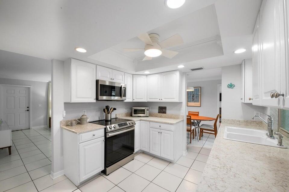 6372 Sleepy Willow Way