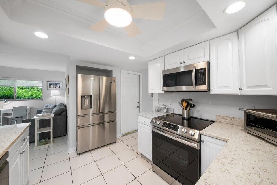 6372 Sleepy Willow Way