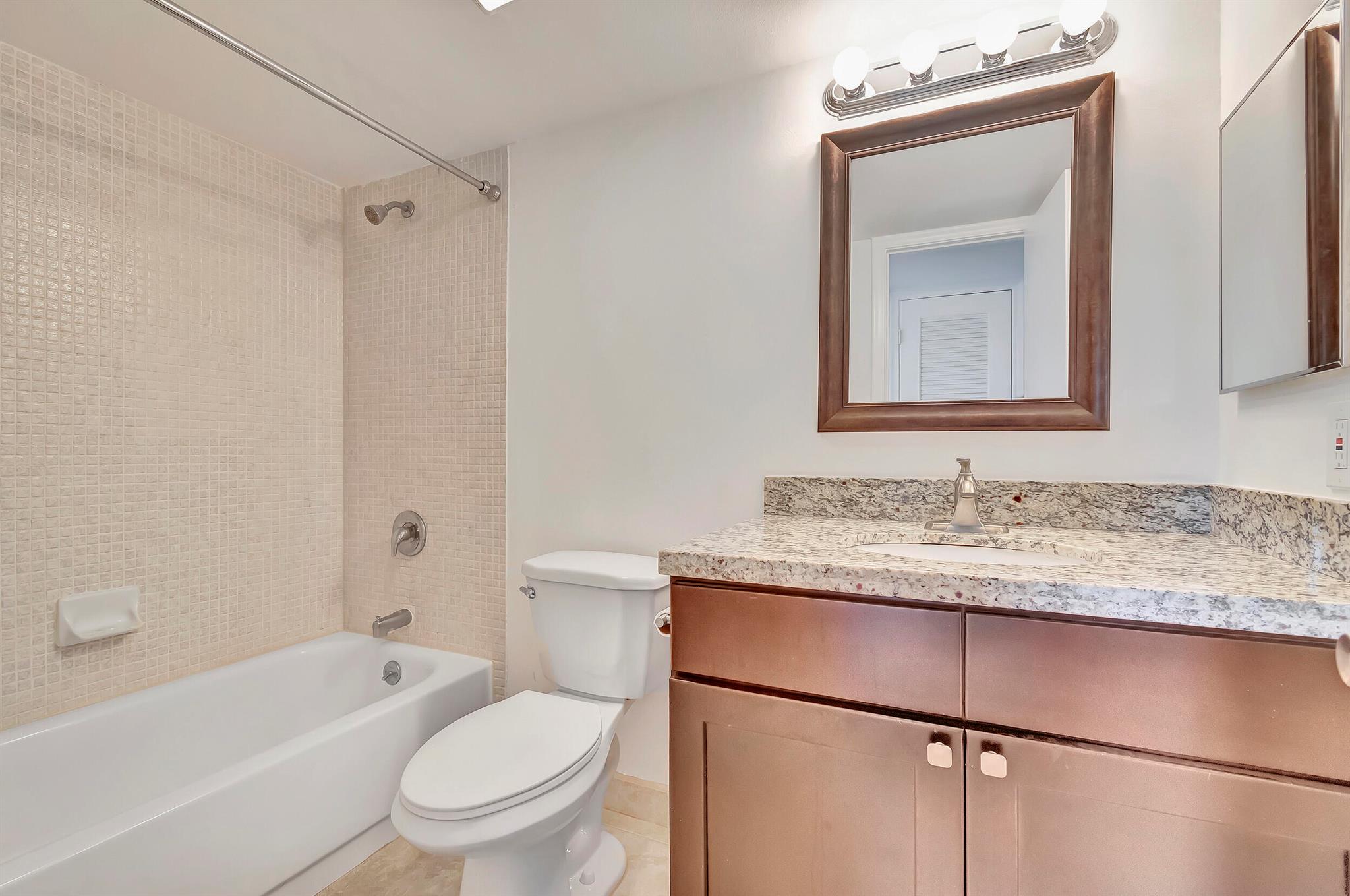 4248 Deste Court 202