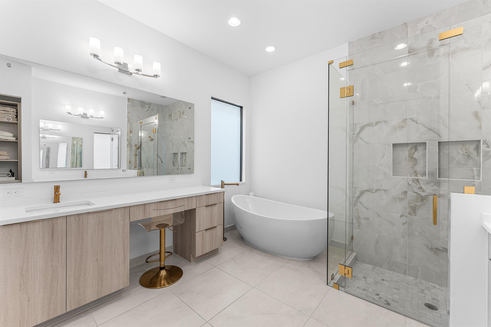 8308 Royal County Down Road