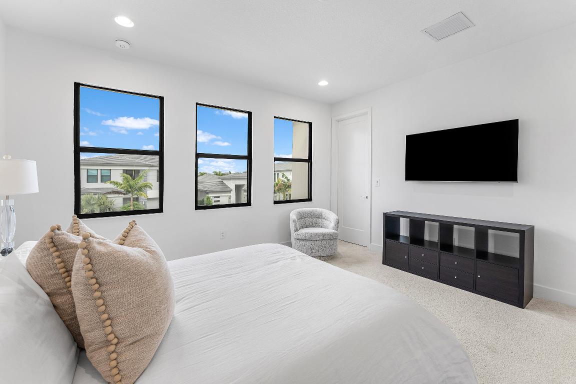 8308 Royal County Down Road