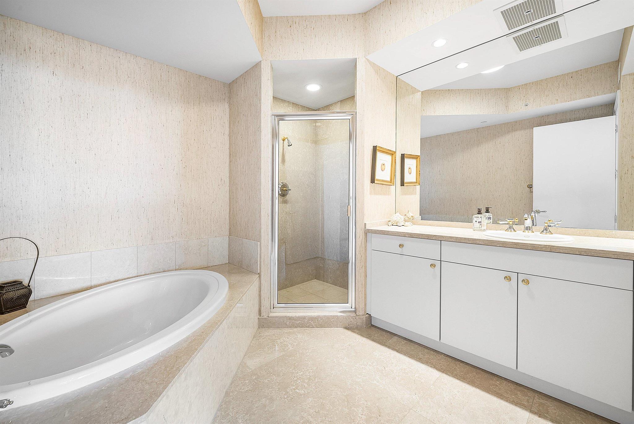 400 SE 5th Avenue 805n