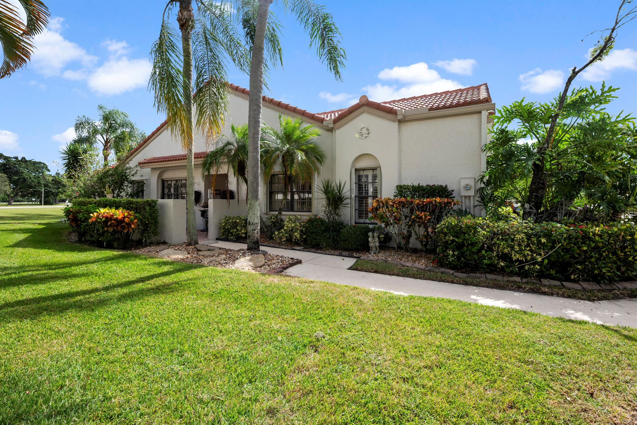 5770 Parkwalk Circle W