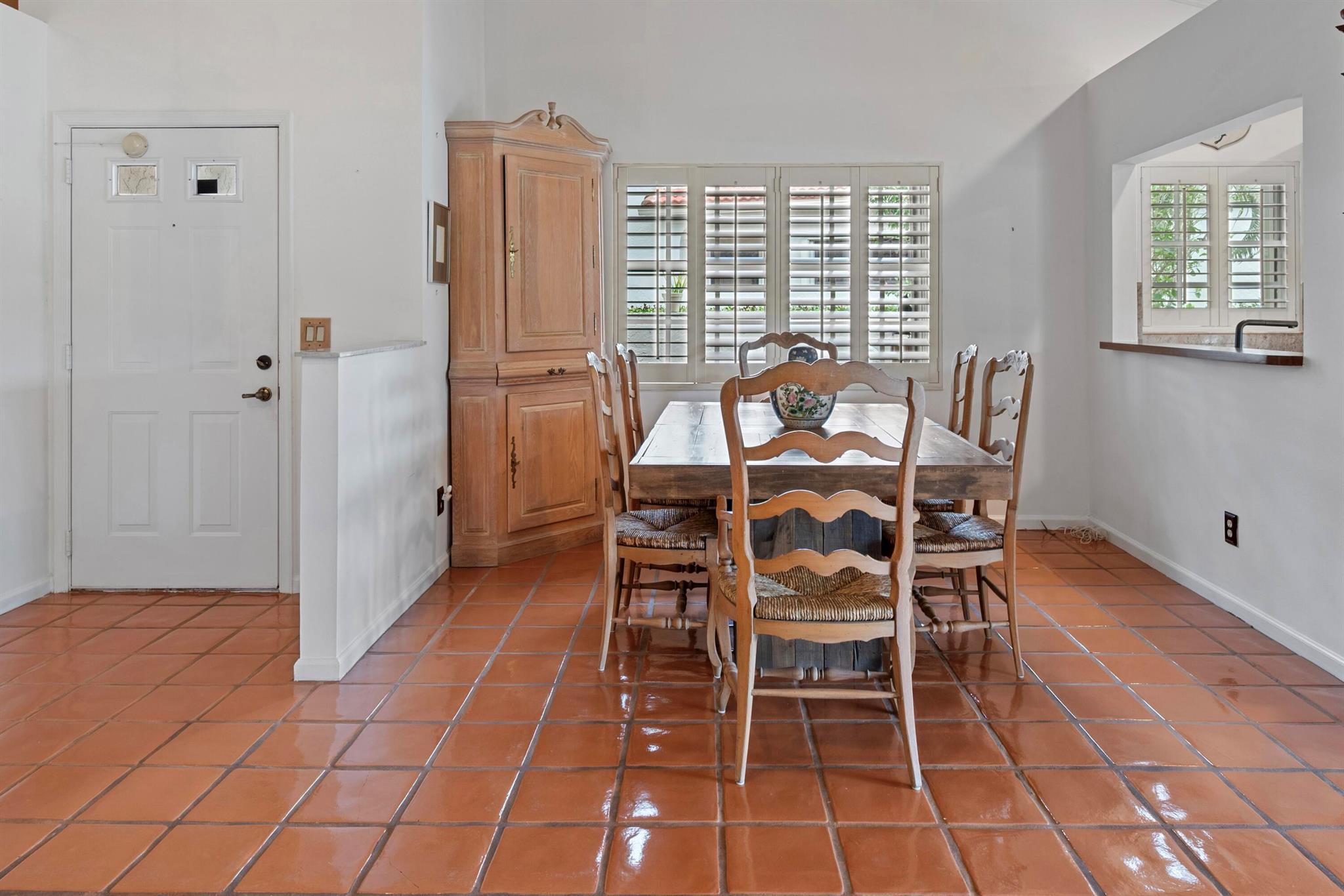 5770 Parkwalk Circle W