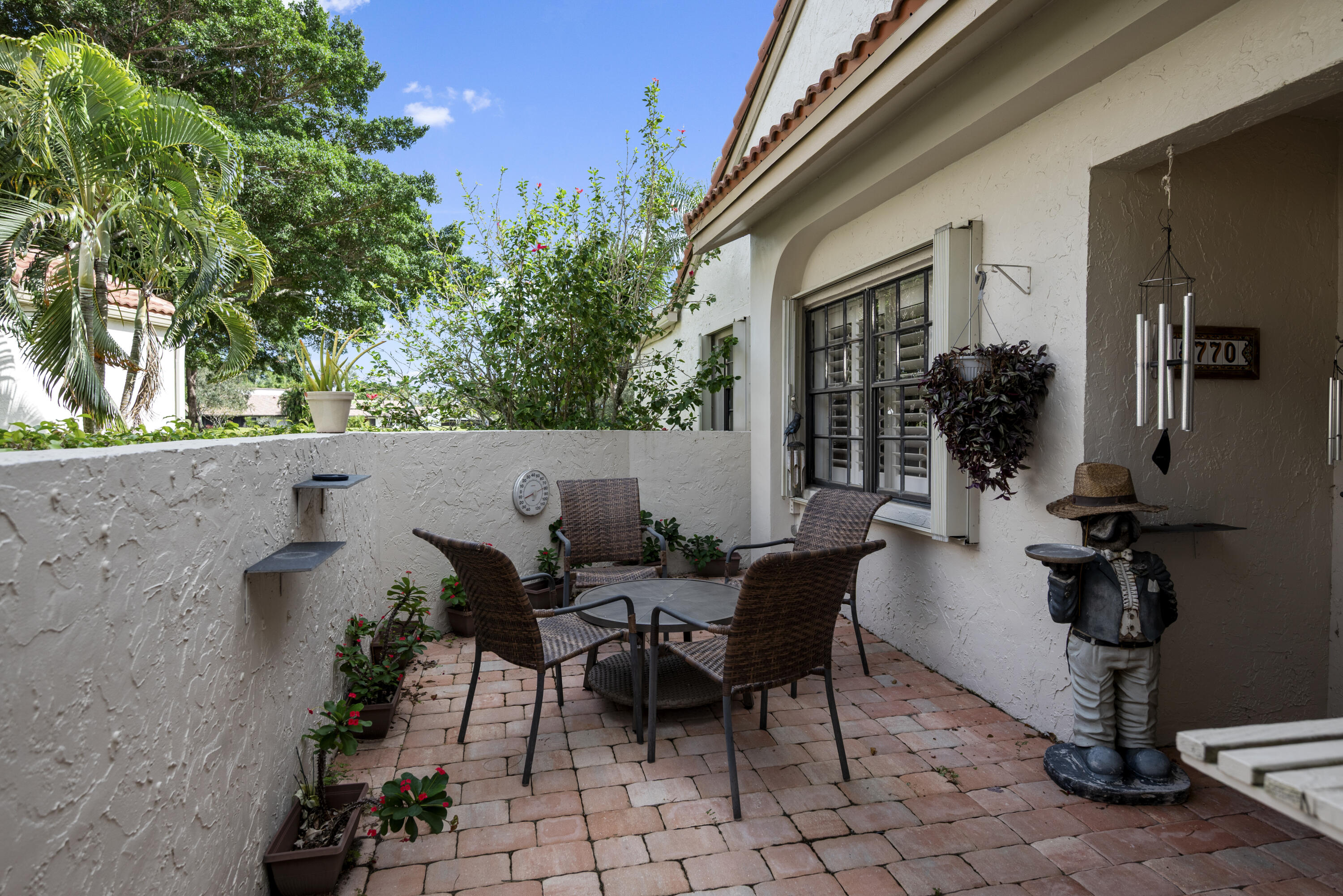 5770 Parkwalk Circle W