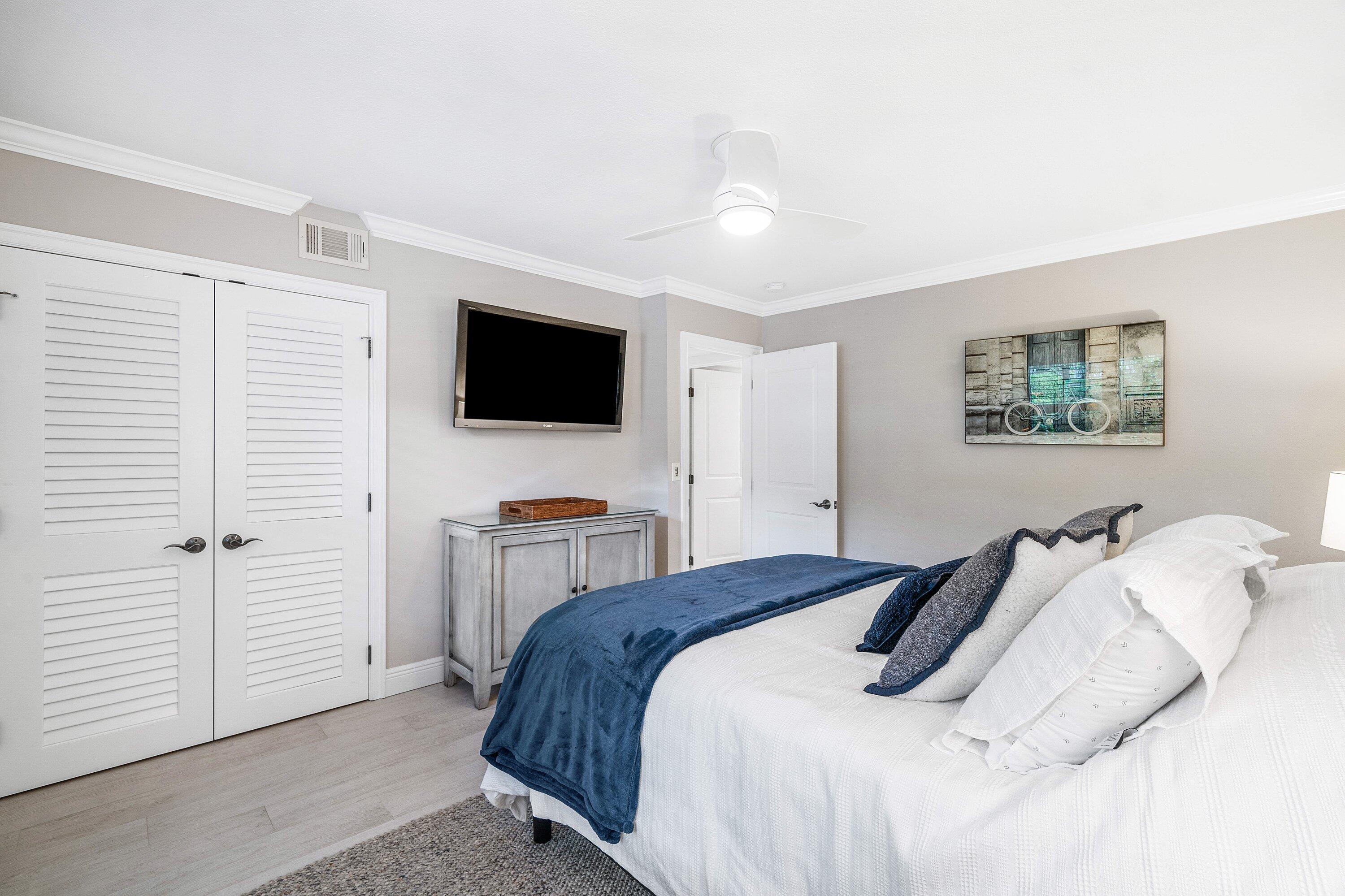 38 Southport Lane A