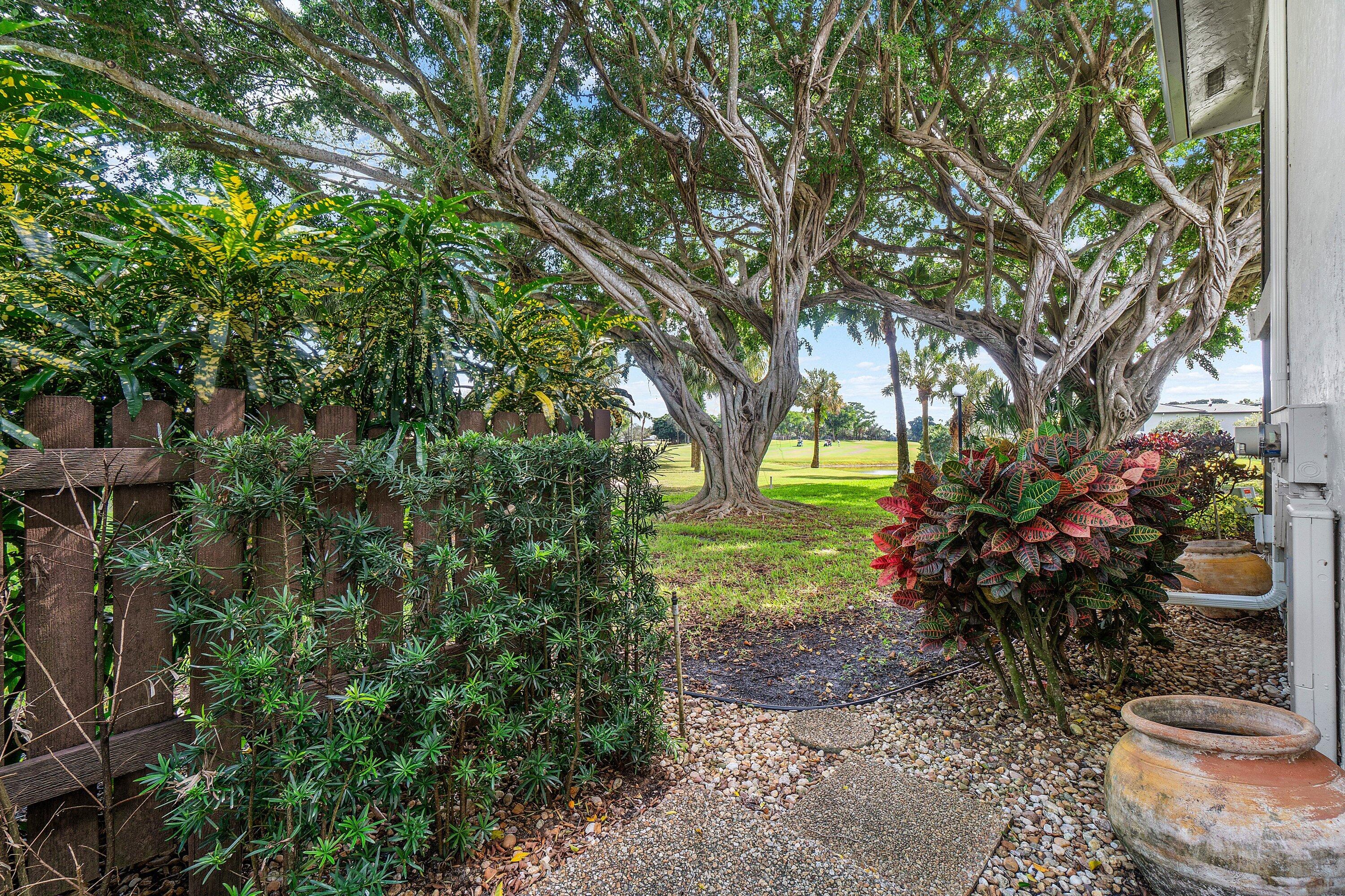 38 Southport Lane A