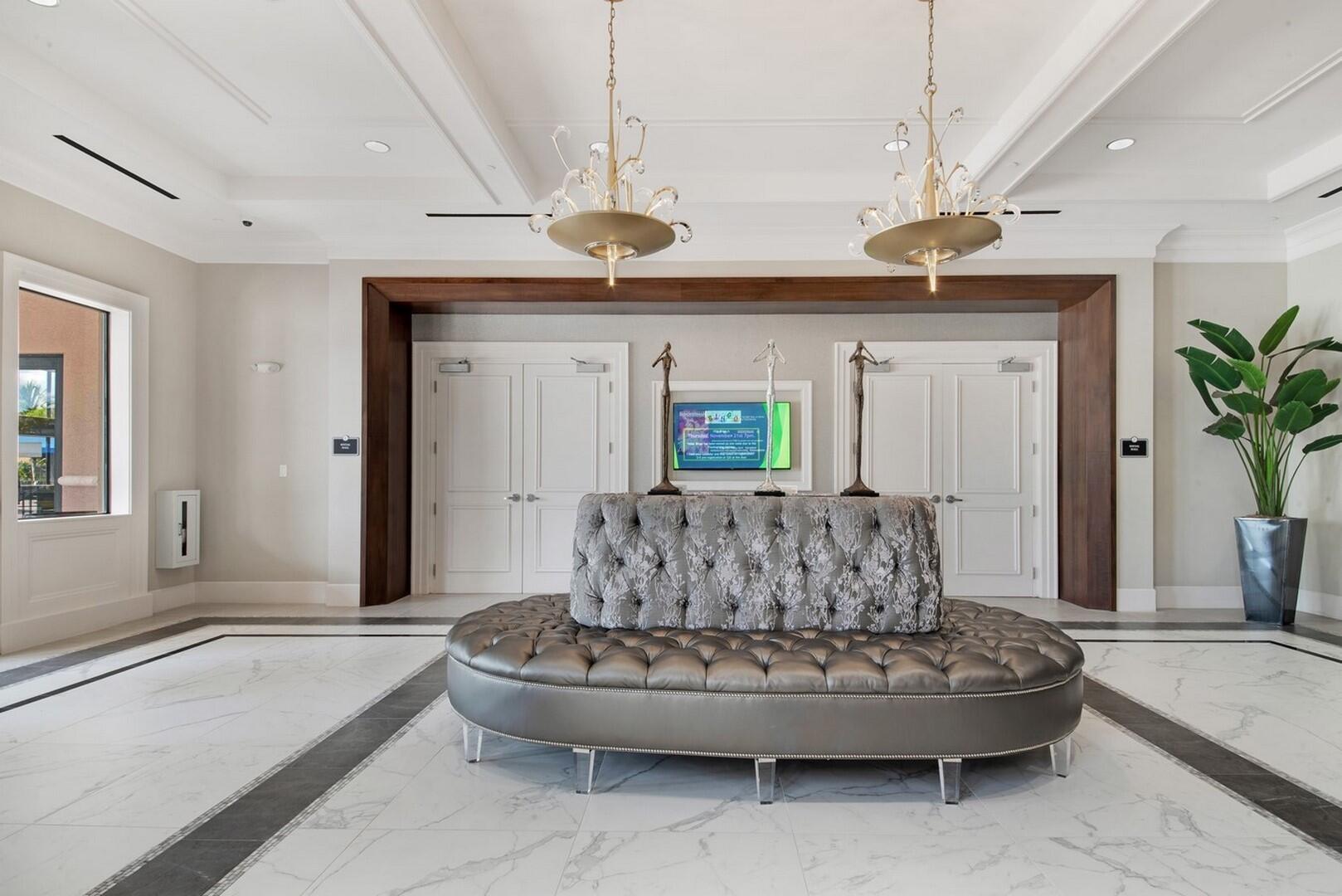 8289 Razorback Court