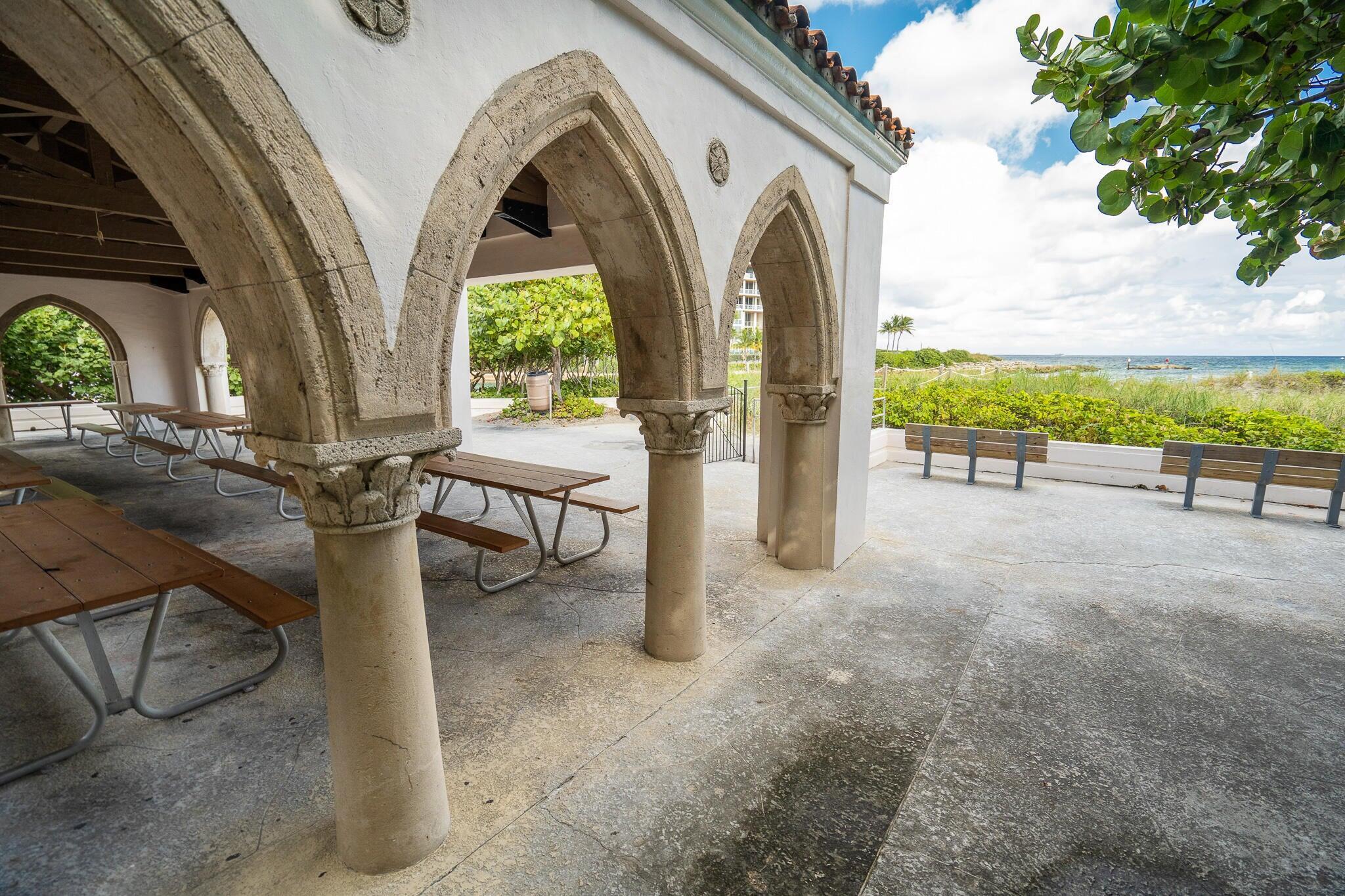 951 De Soto Road 130