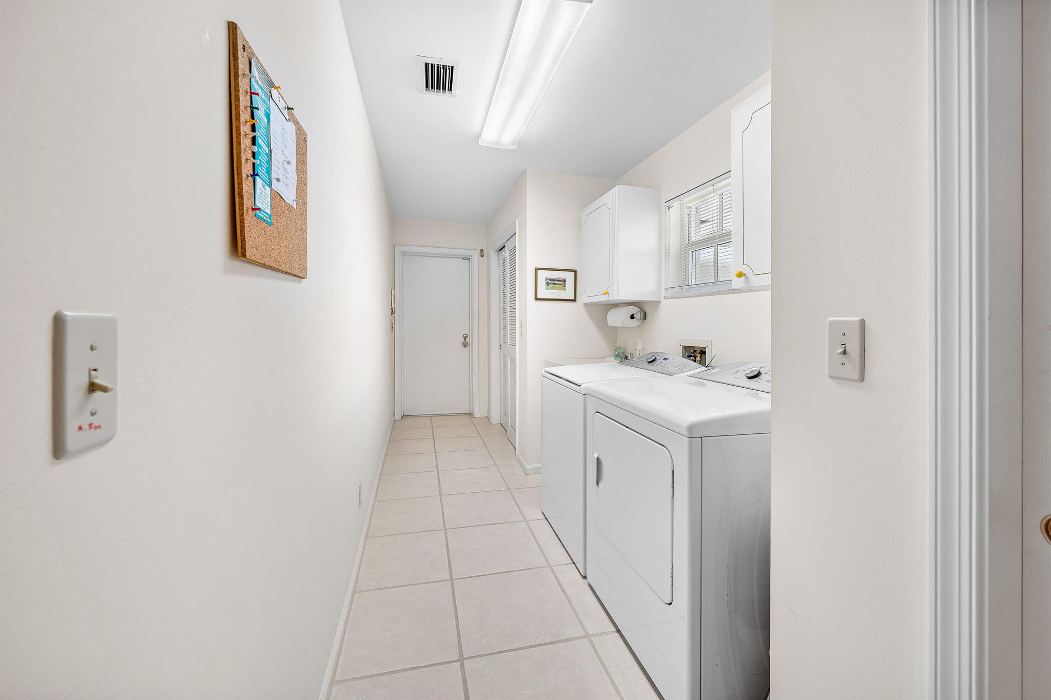 489 S Country Club Drive