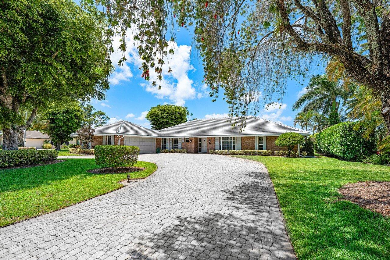 489 S Country Club Drive