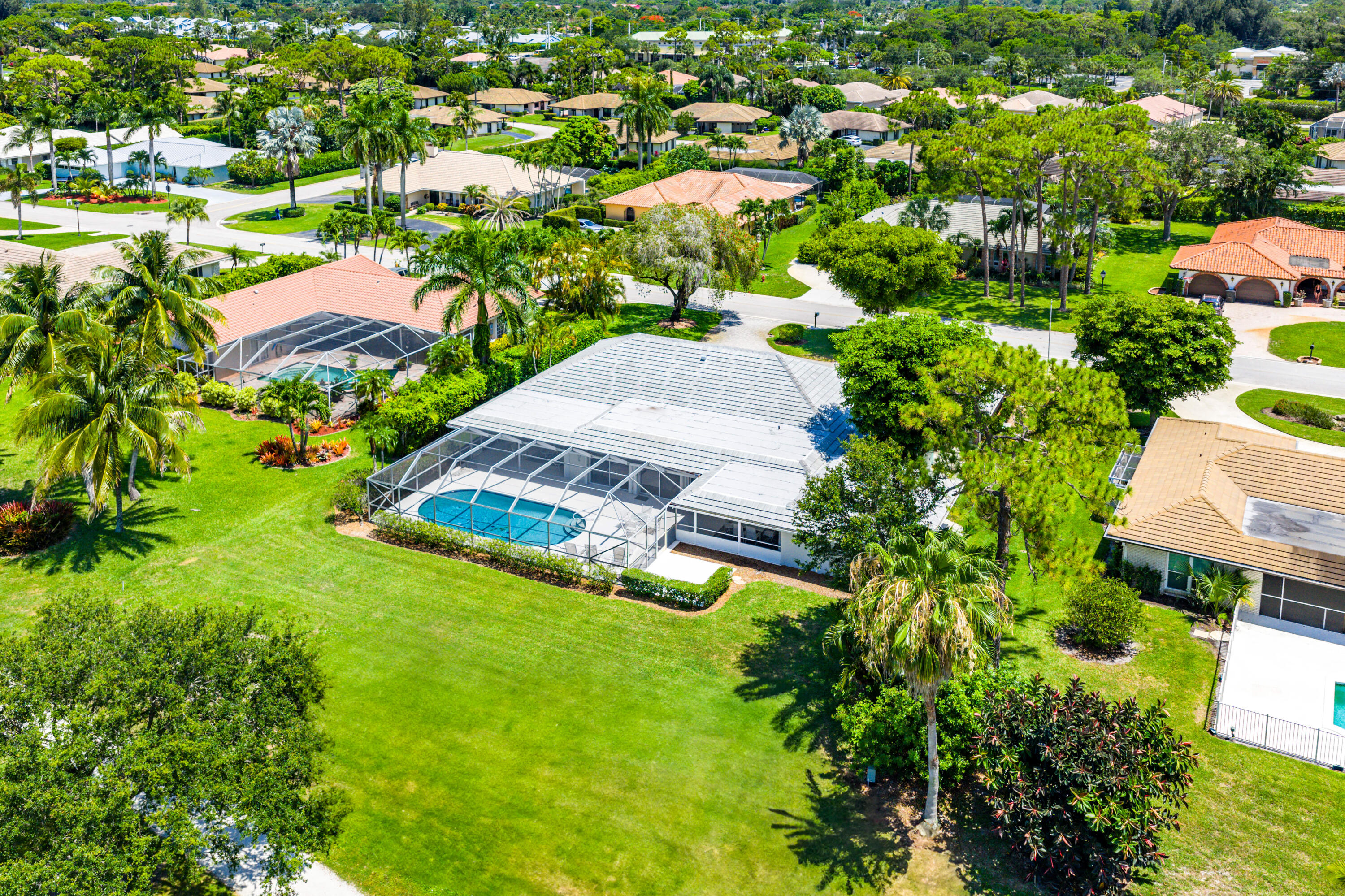 489 S Country Club Drive