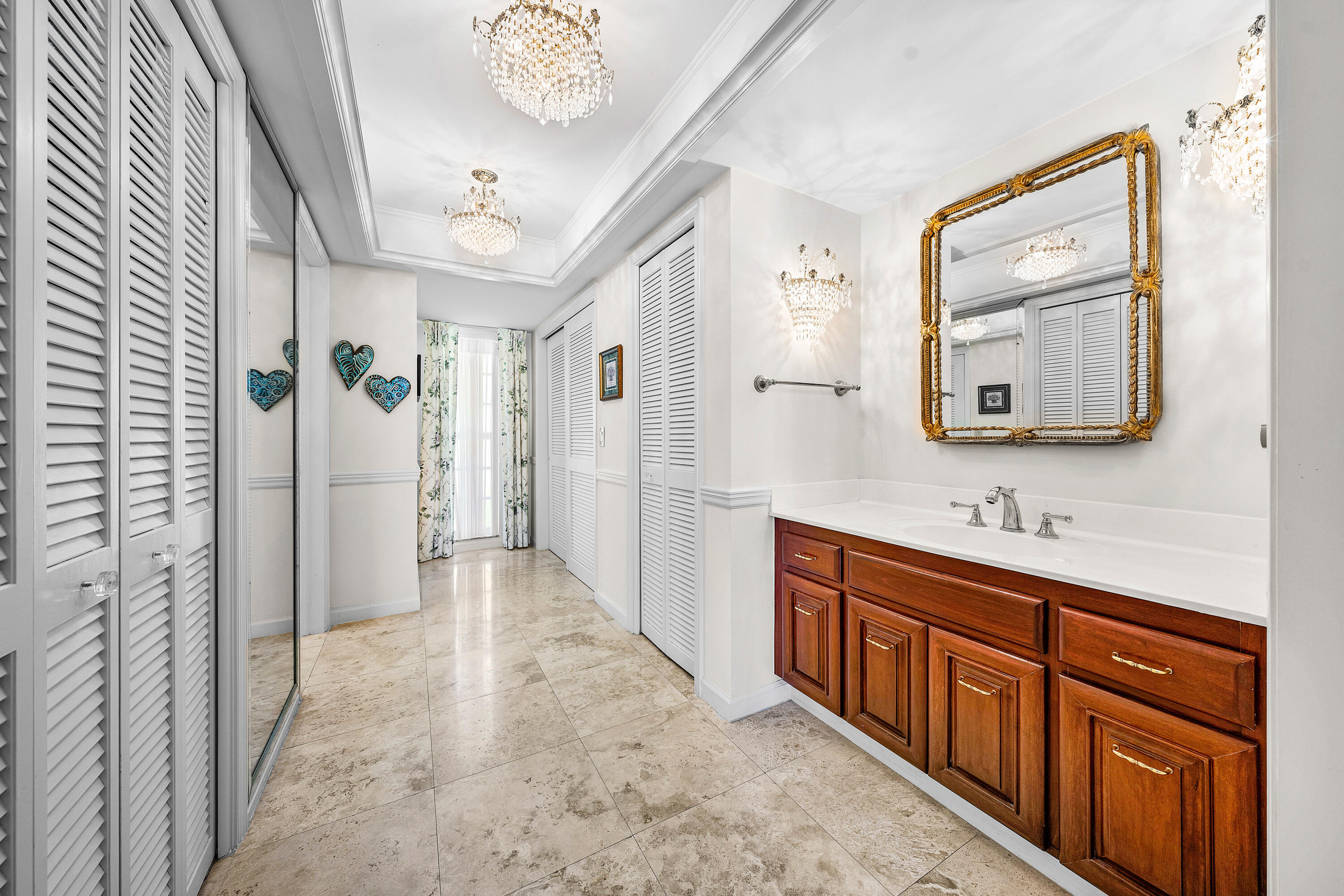 489 S Country Club Drive