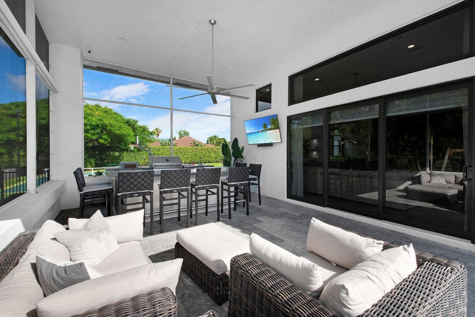 15271 Tall Oak Avenue