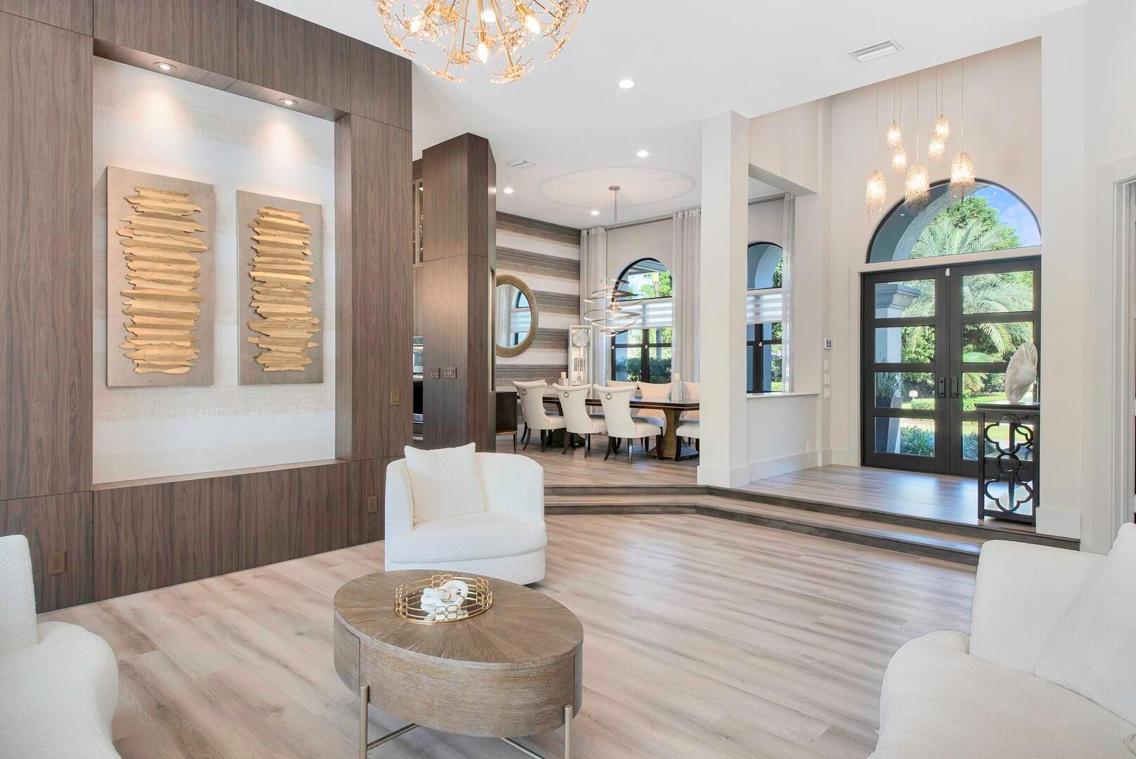 15271 Tall Oak Avenue