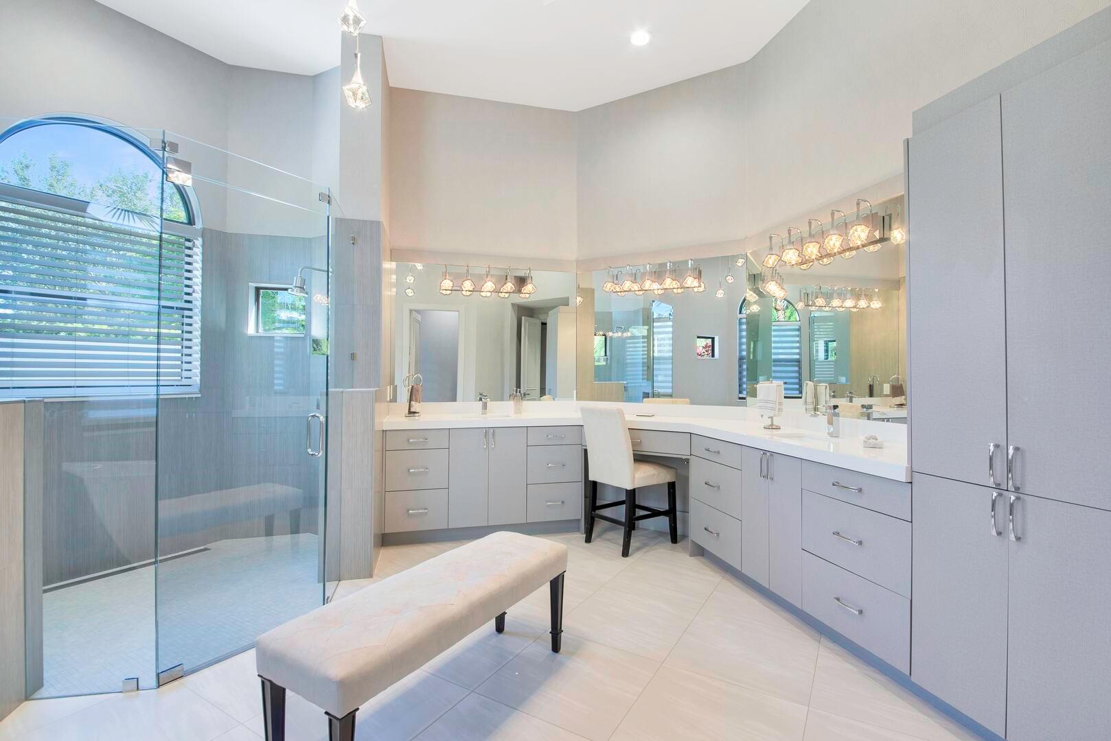 15271 Tall Oak Avenue