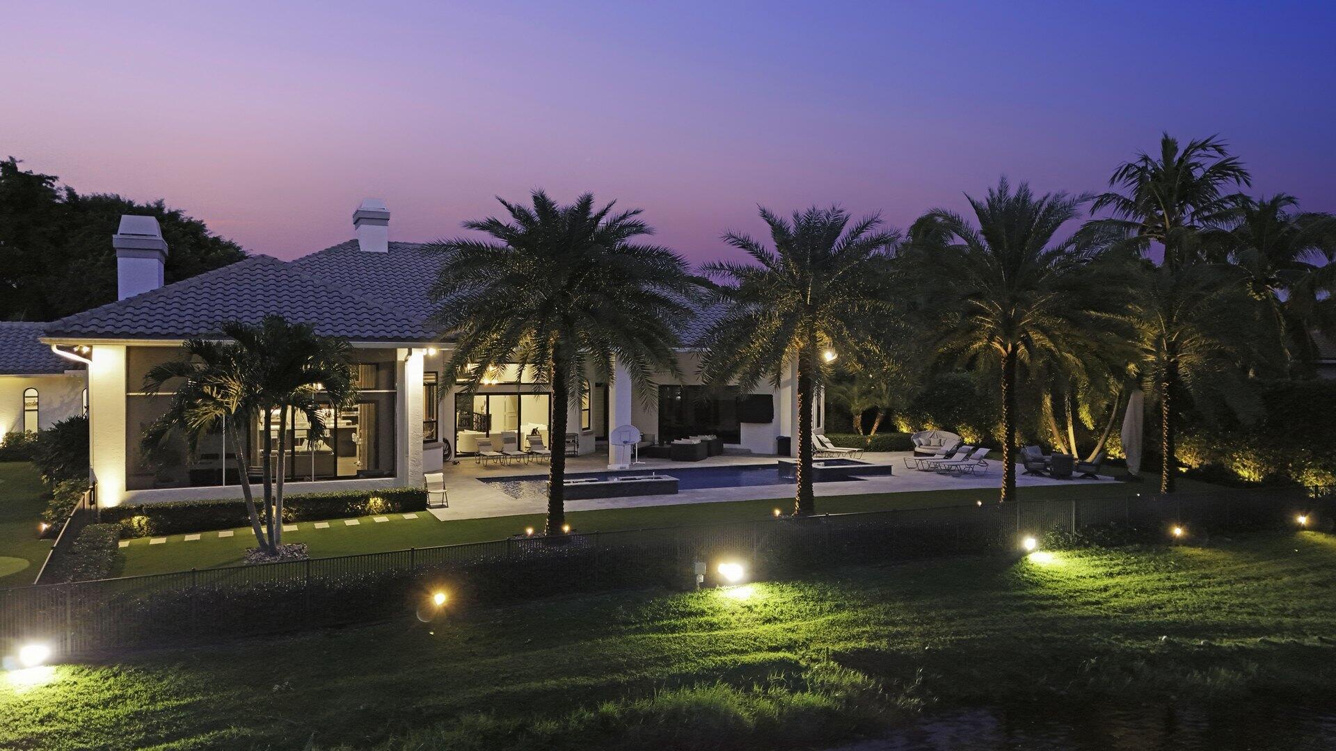 15271 Tall Oak Avenue