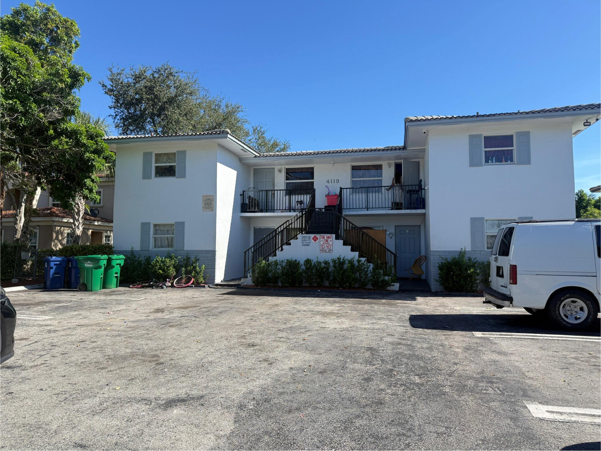 4119 Woodside Drive 1-4