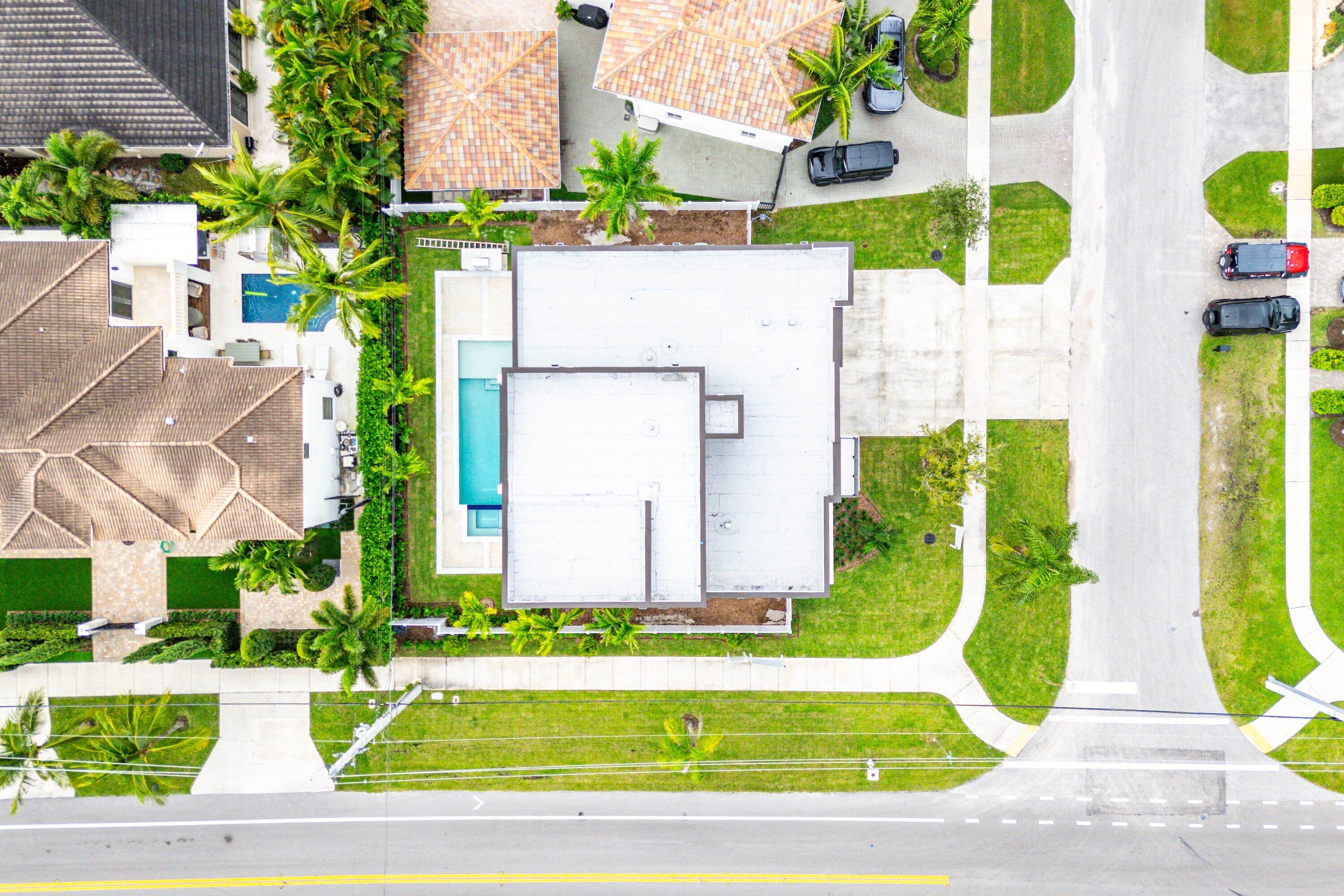 498 NE 6th Street