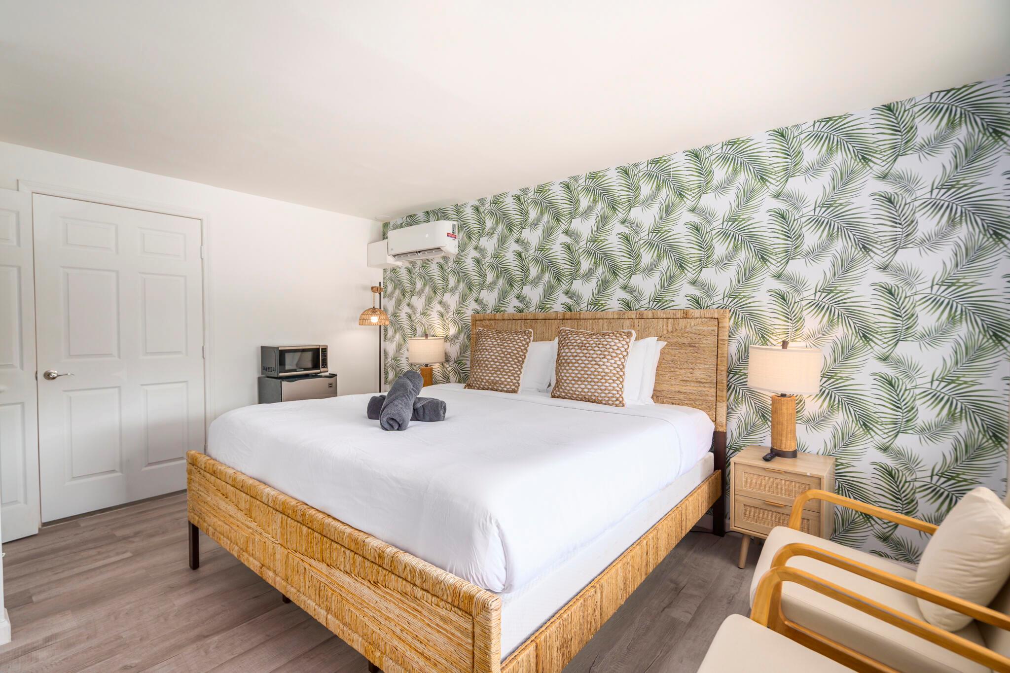 1020 N Riverside Drive