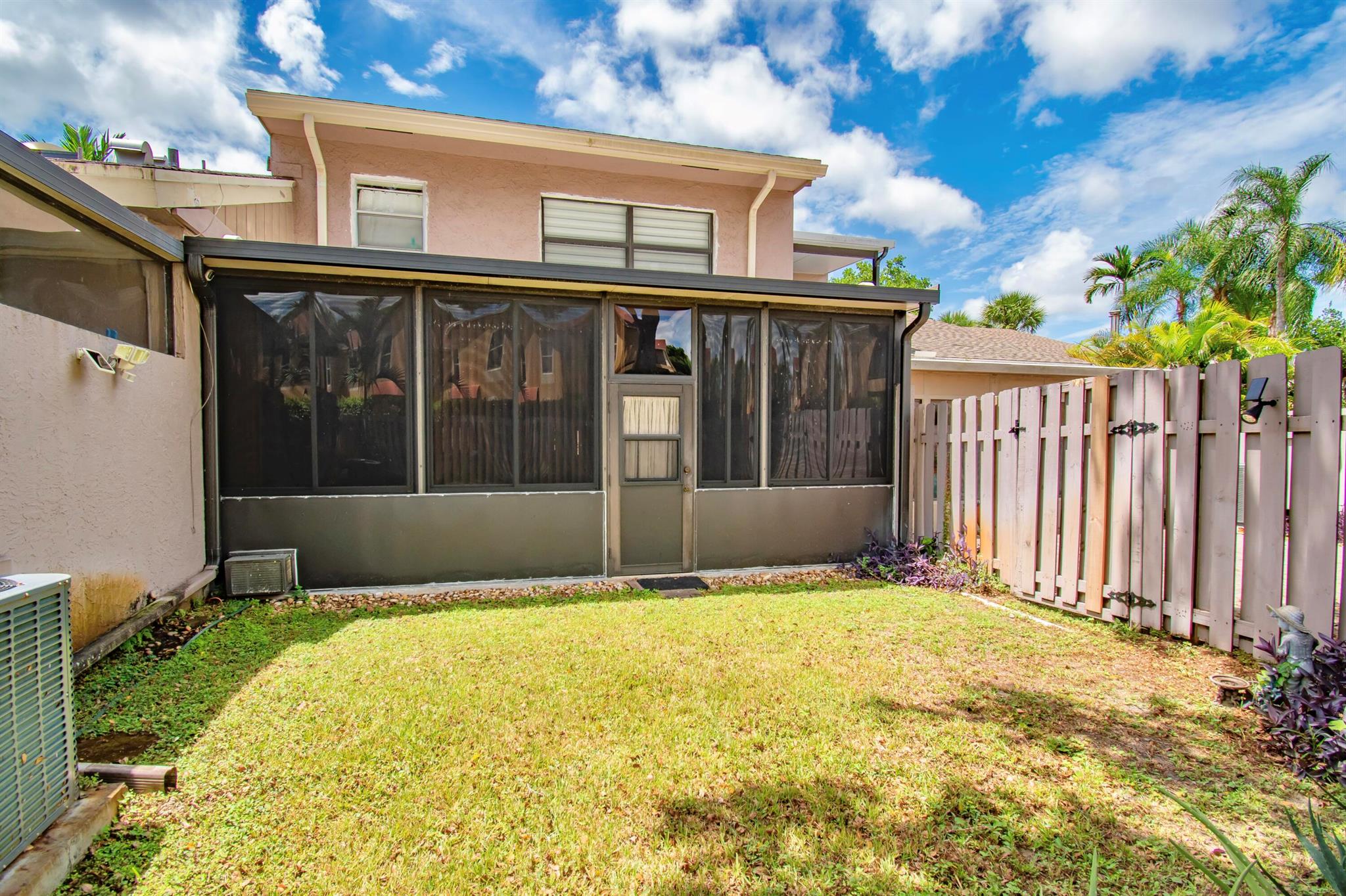 6640 Thornhill Court # 6