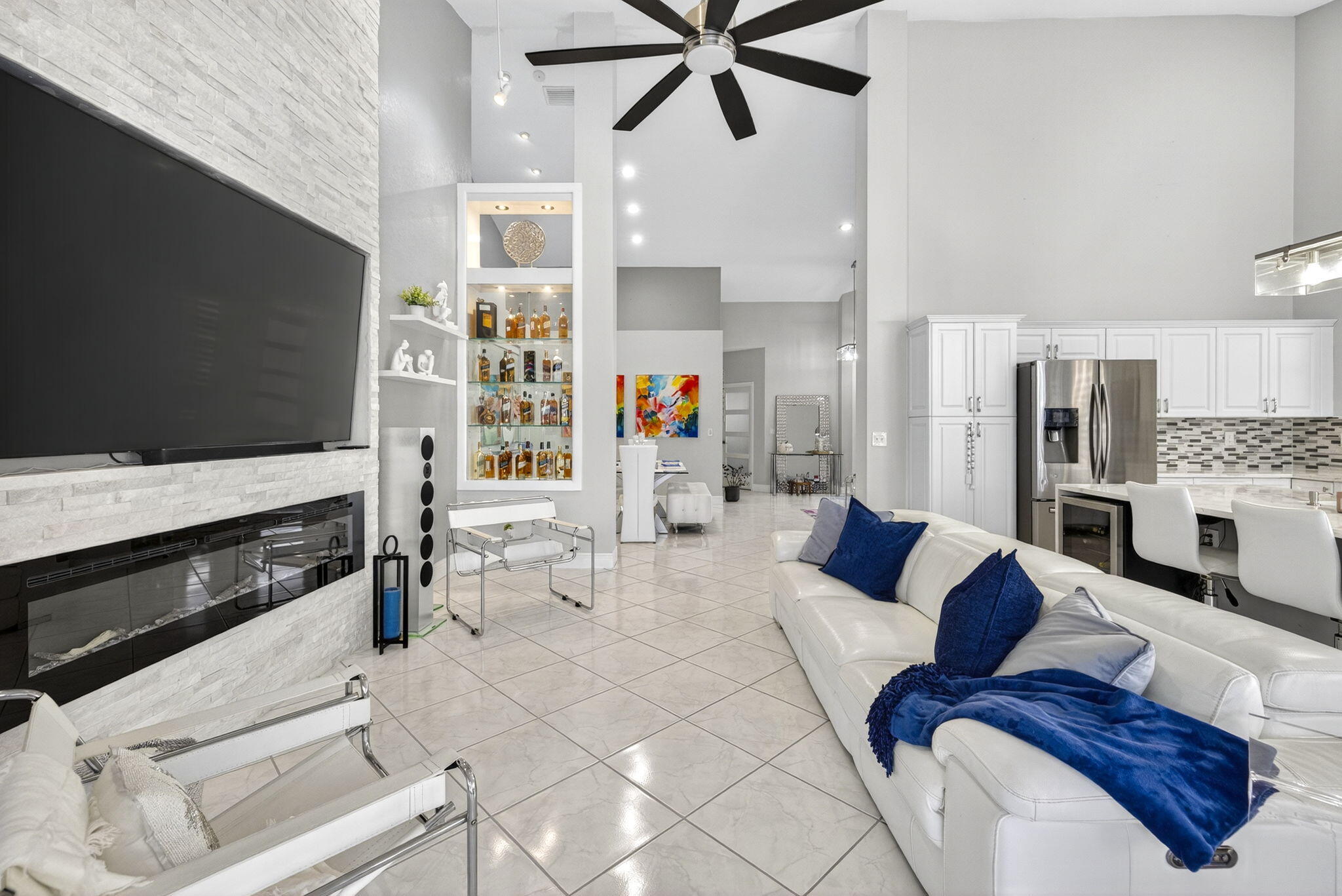 8337 Horseshoe Bay Road