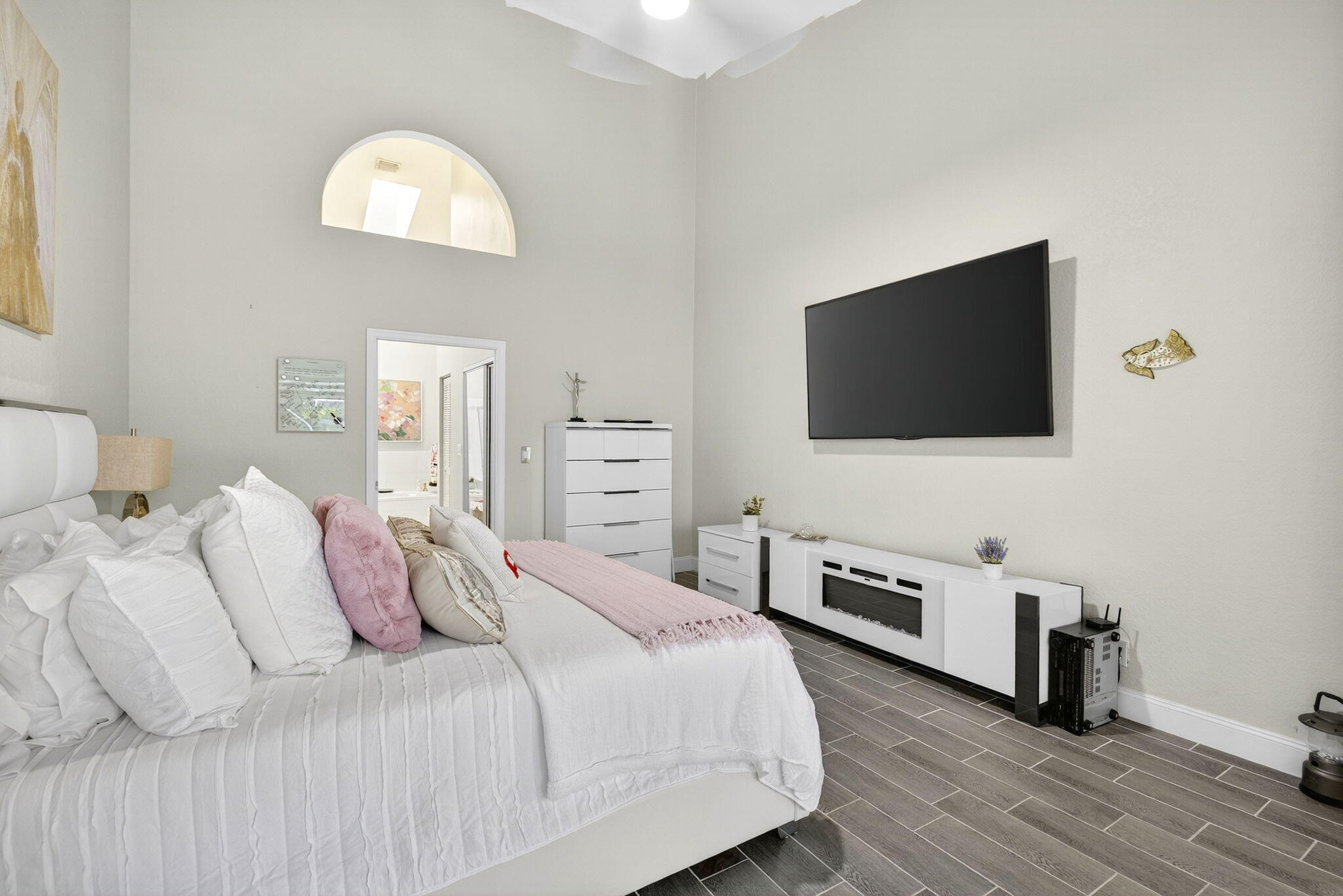 8337 Horseshoe Bay Road