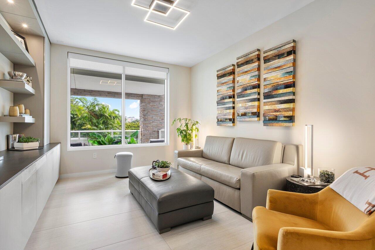200 SE Mizner Boulevard 307