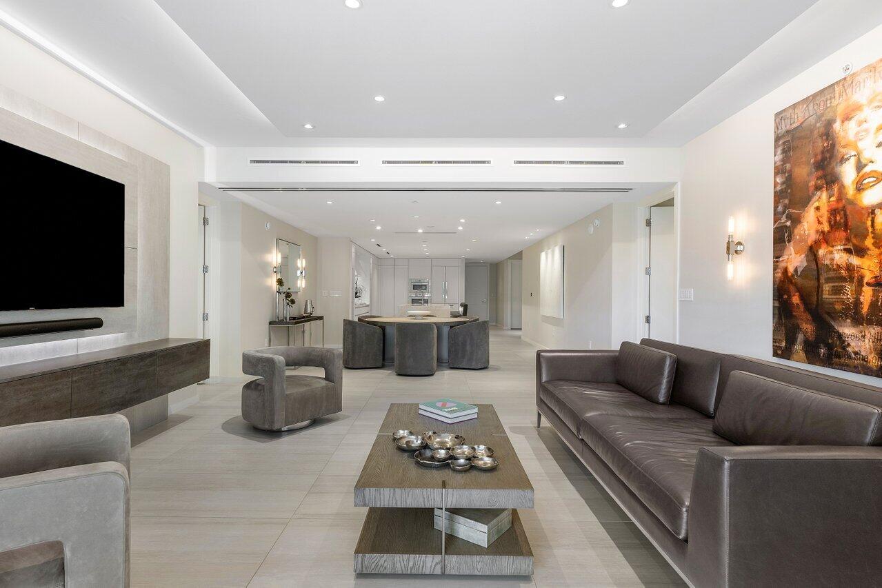 200 SE Mizner Boulevard 307