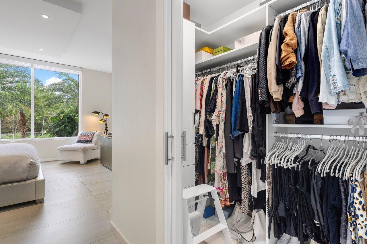 200 SE Mizner Boulevard 307