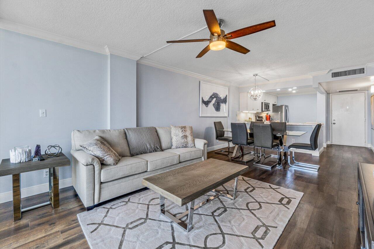 14 Royal Palm Way 504