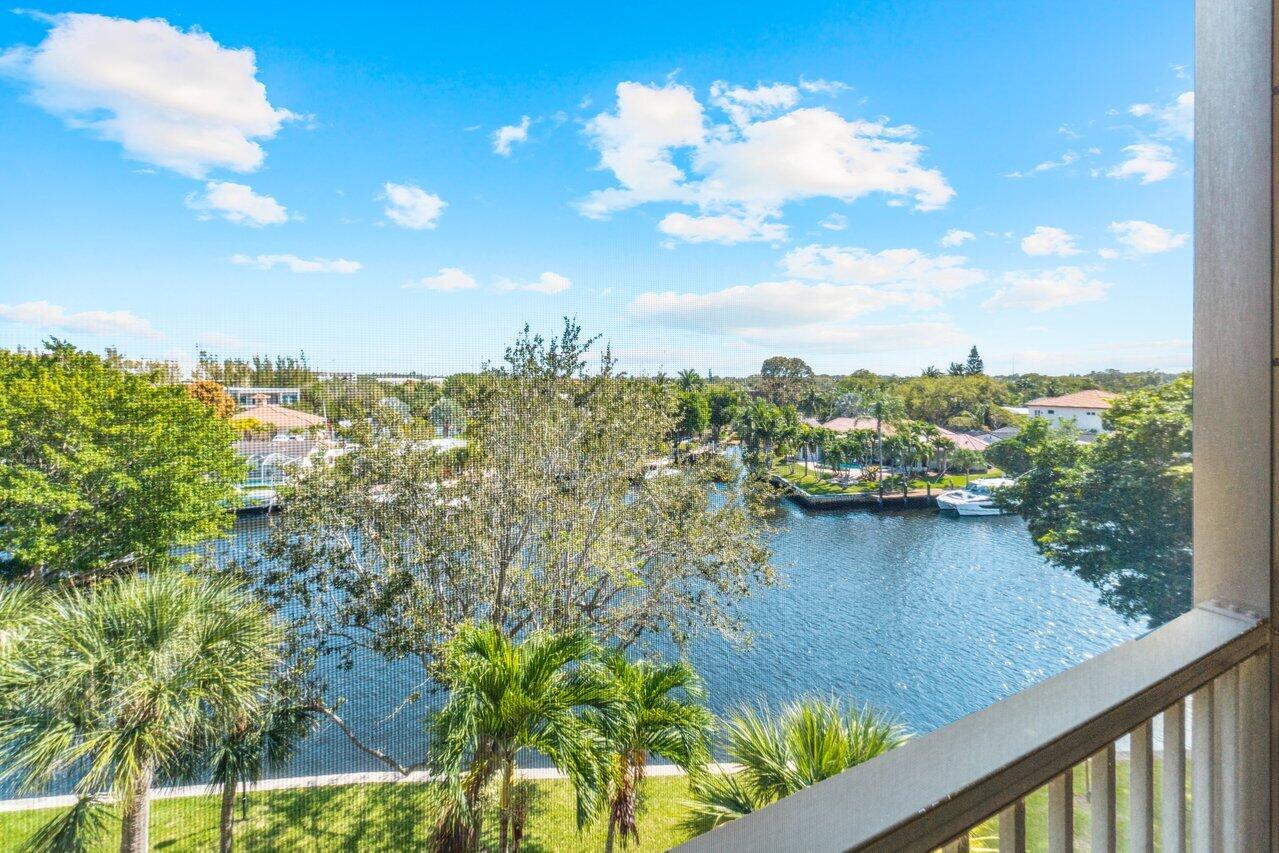 14 Royal Palm Way 504