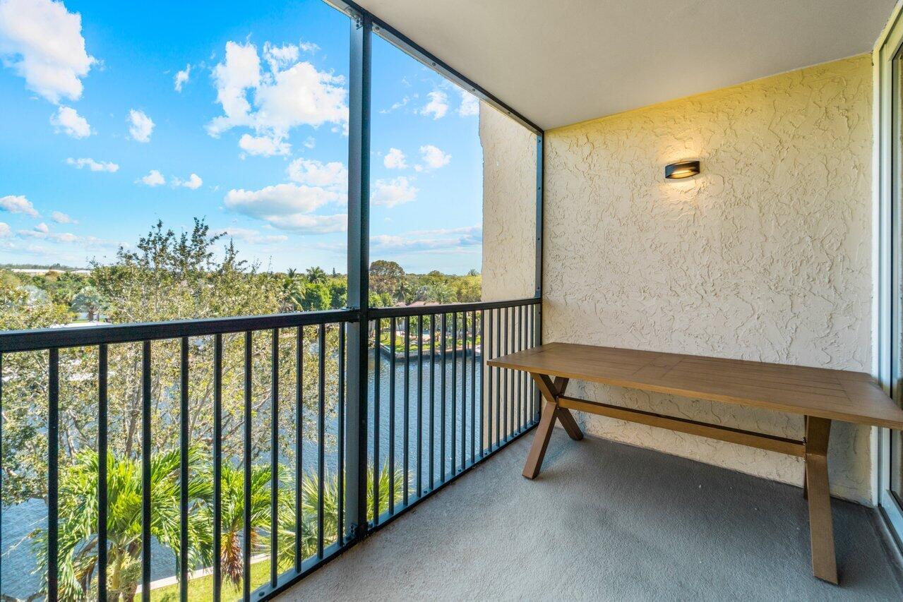 14 Royal Palm Way 504