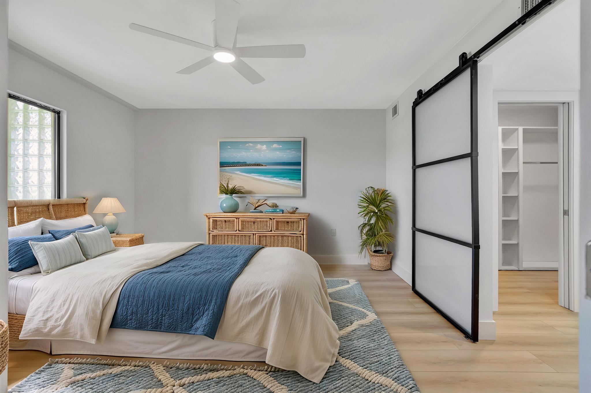 501 Seafarer Circle 204