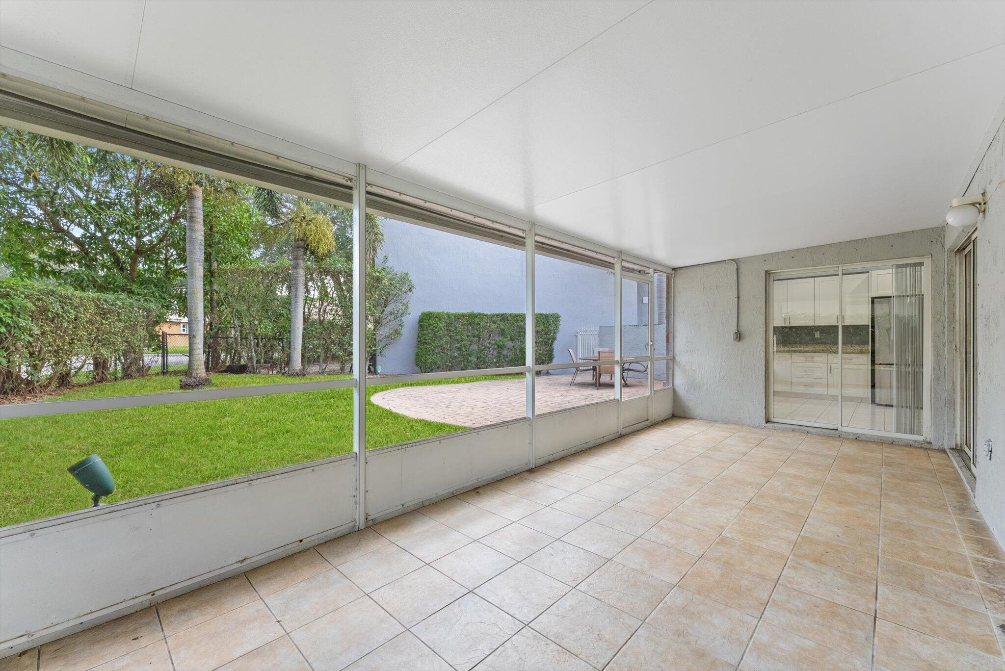 5857 Eagle Cay Circle