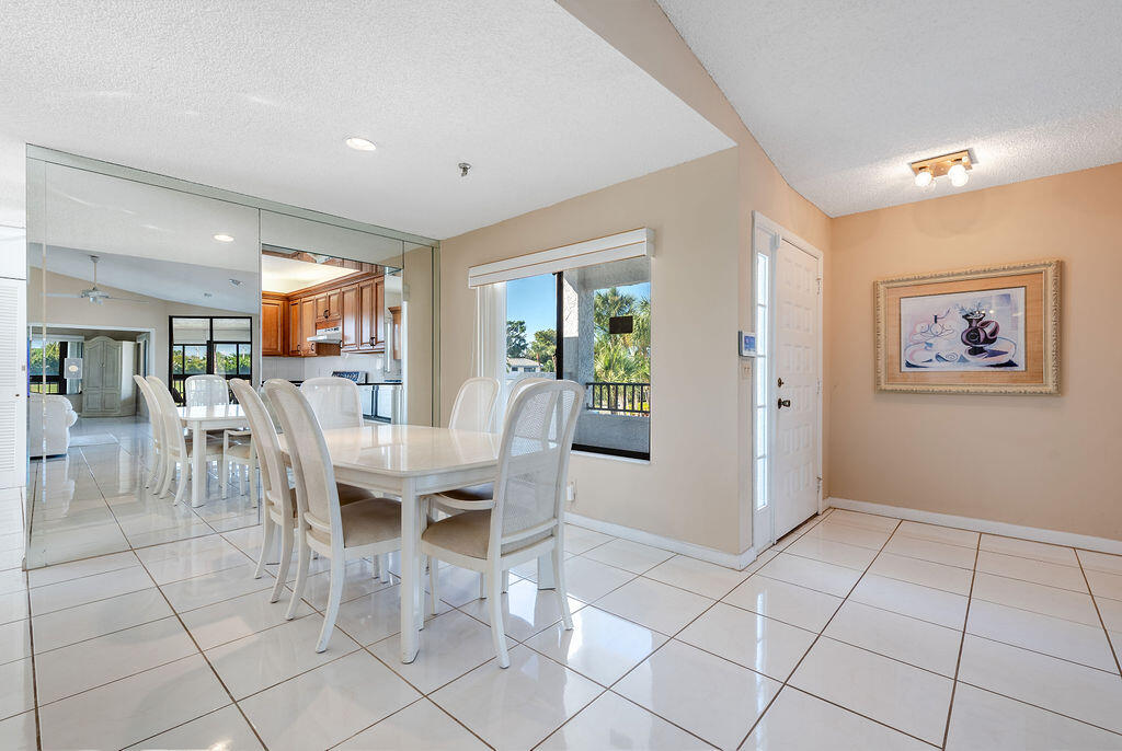 7689 Glendevon Lane 1805