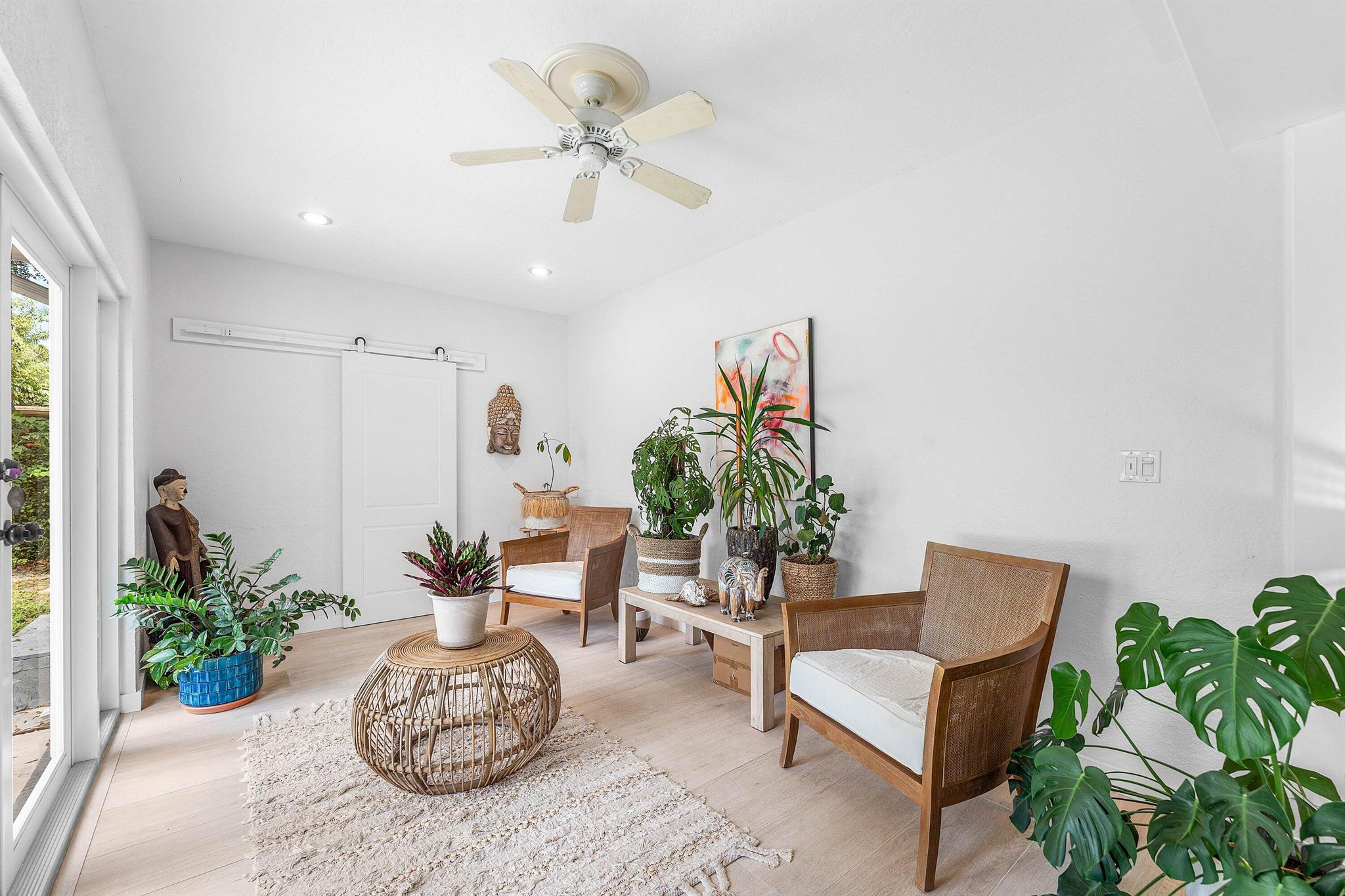 2573 SW 30th Terrace