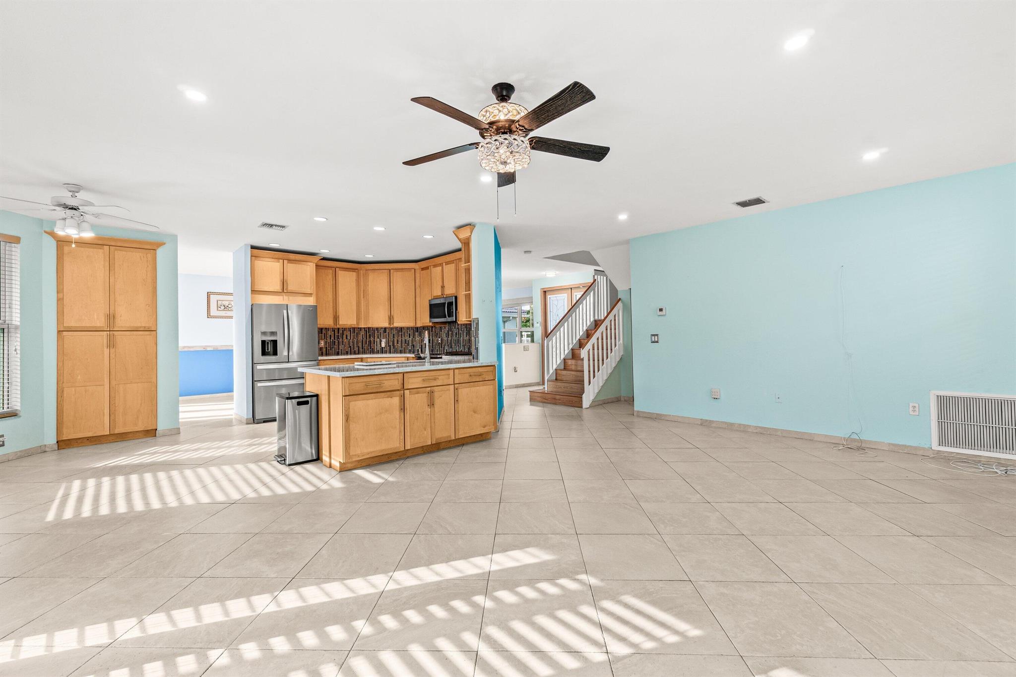 11876 NW 55th Street 11876