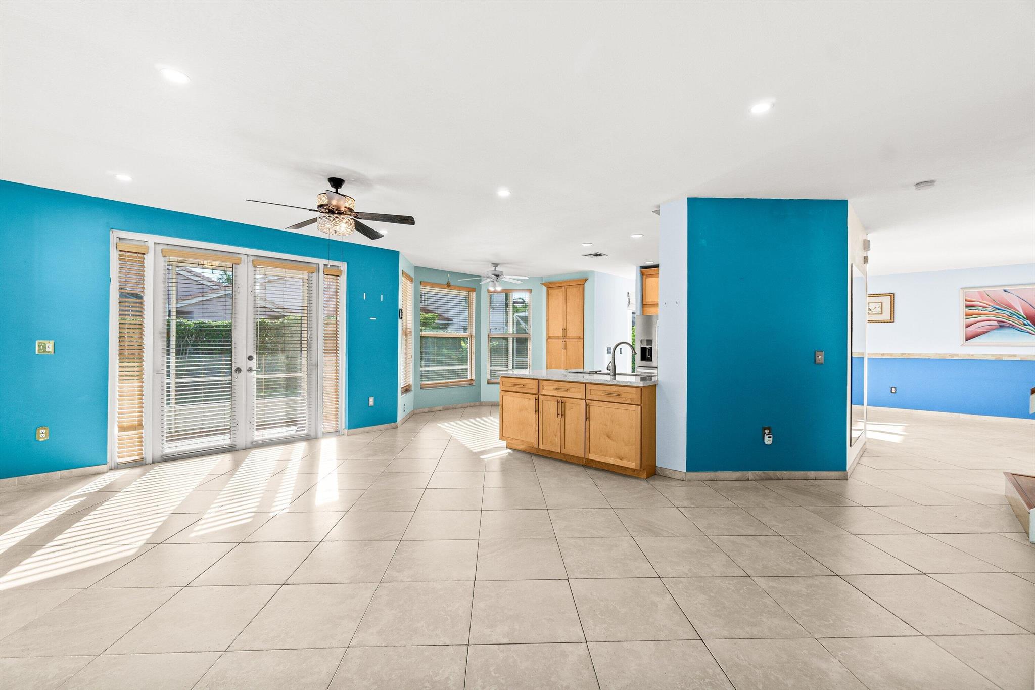 11876 NW 55th Street 11876