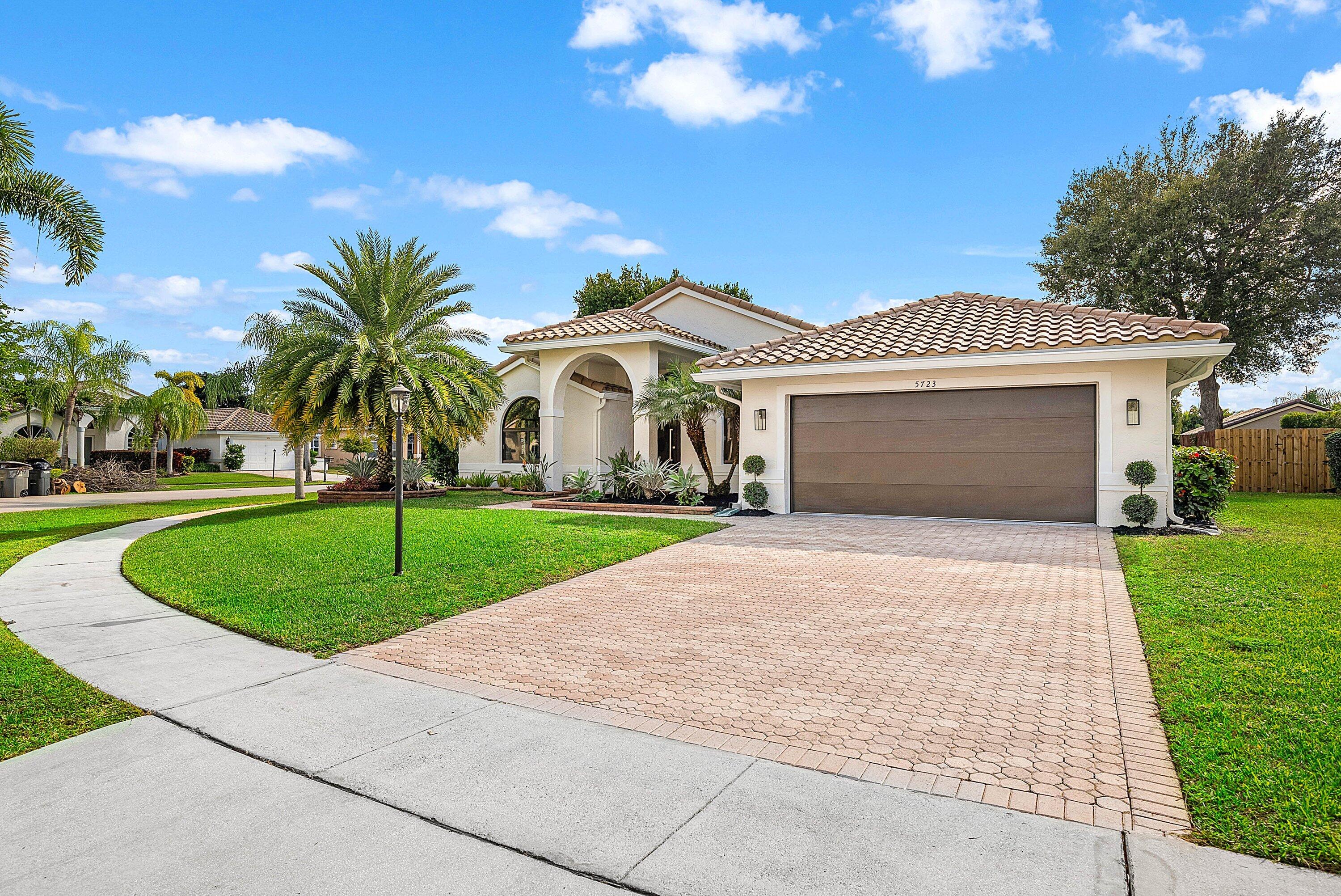 5723 Aspen Ridge Circle
